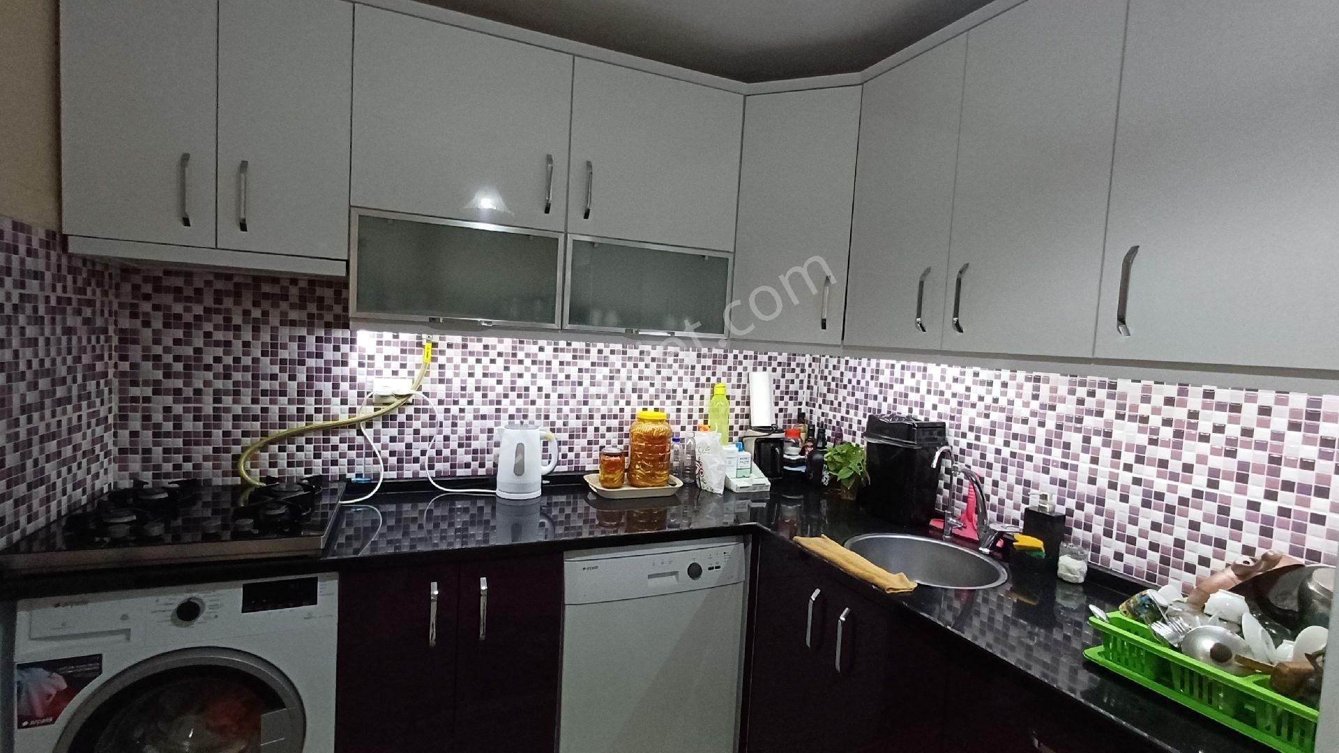 Ana Caddeye Yakın Bakımlı - Görsel 8