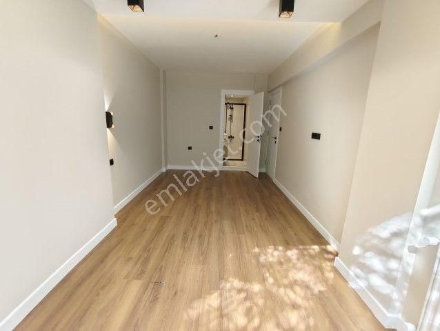 Bostanlıda Full Tadilatlı 3+1 Satılık Lüks Daire - Görsel 20