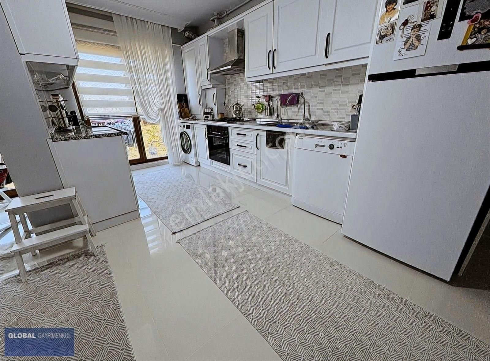 Globalden, Yüzme Havzulu Elit Sitede,26 M2 Mutfaklı,lüks Daire - Görsel 8