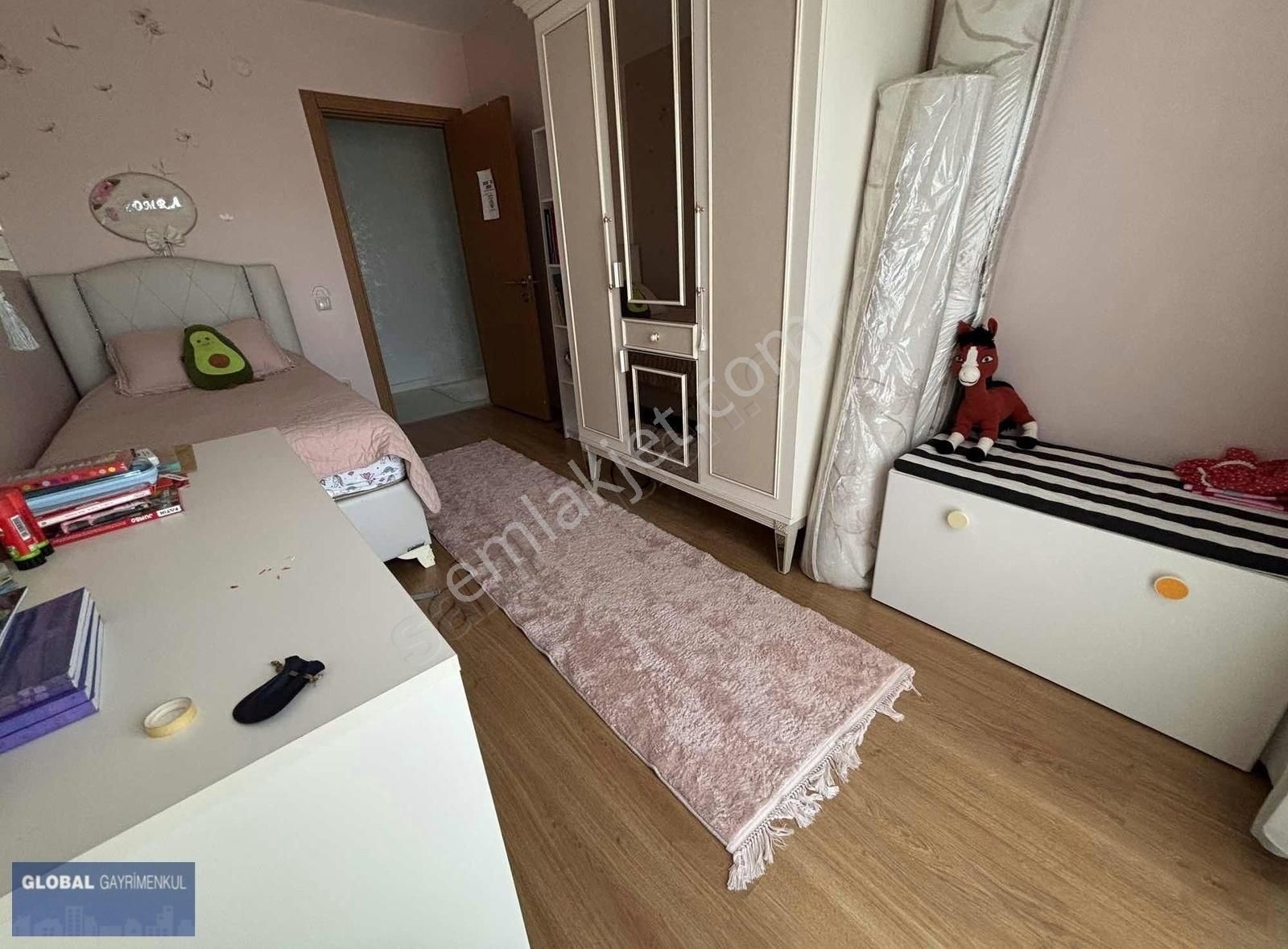 Globalden, Yüzme Havzulu Elit Sitede,26 M2 Mutfaklı,lüks Daire - Görsel 2