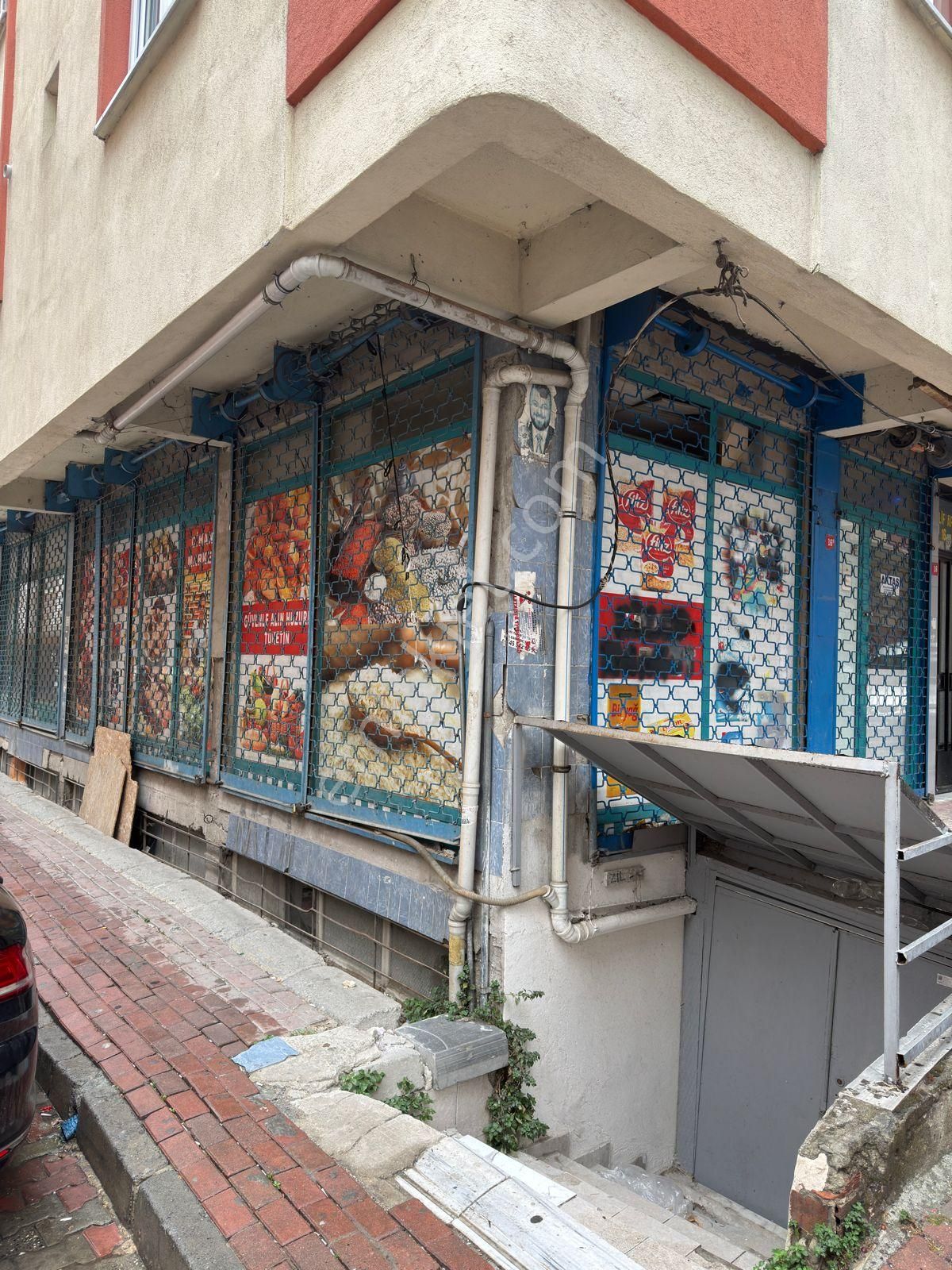 (acill) Yenibosna Cuma Pazarın'da Satılık Küşe Dükkan - Görsel 6