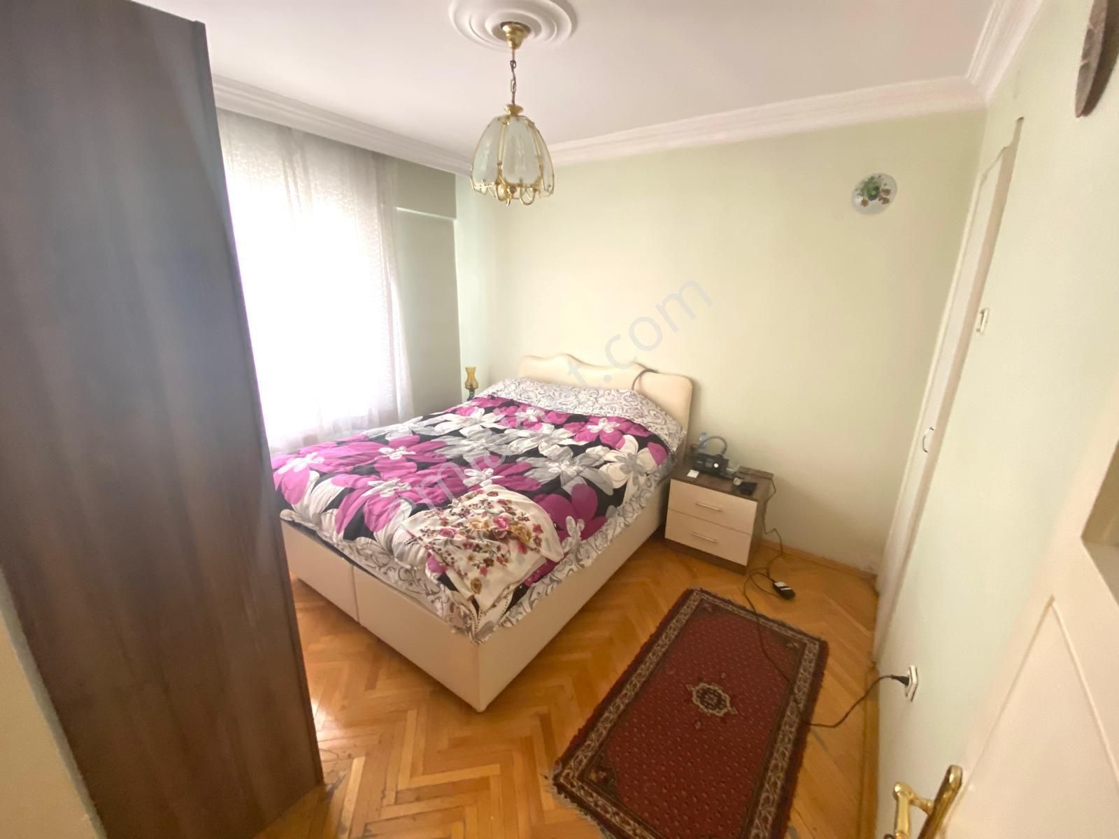 Osmangazi Merinos Metro İstasyonu Üstü 3+1 Ara Kat Daire - Görsel 8