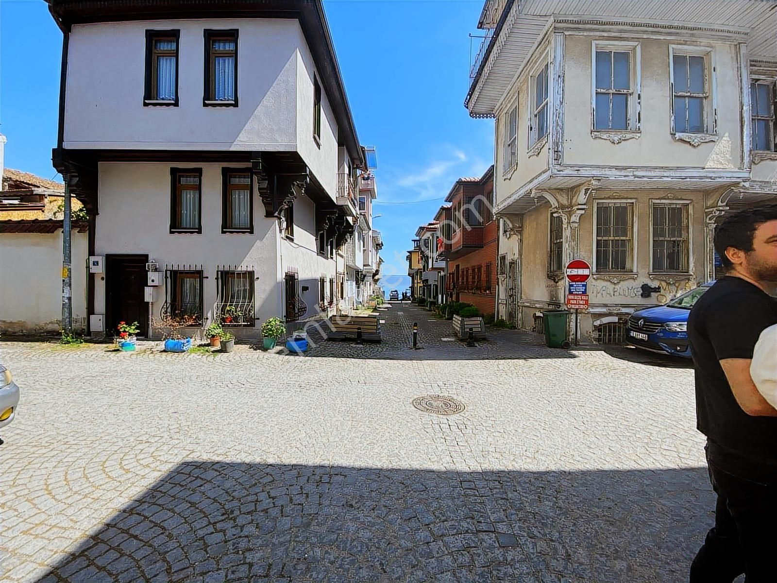 Mudanya'da Kapital'den 2 Ayrı Tapulu Satılık Müstakil Ev - Görsel 13