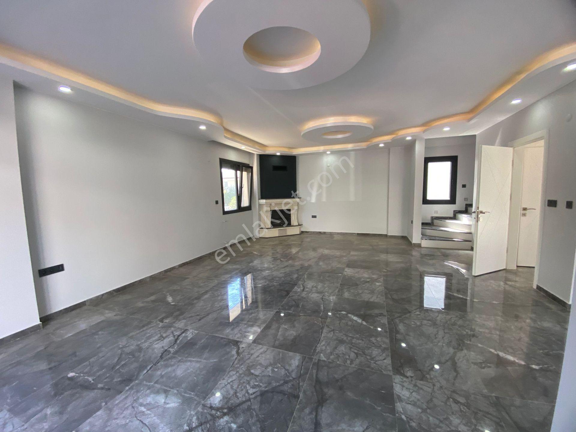 Akçinler Emlaktan Didim/uslu Sitesinde Satılık Villa - Görsel 12