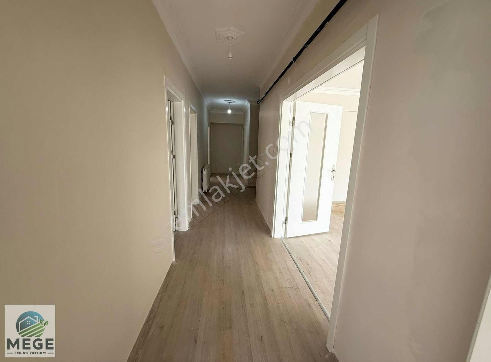 Megeden Muhittin Mah. De Satılık 3+1 Geniş Daire - Görsel 6