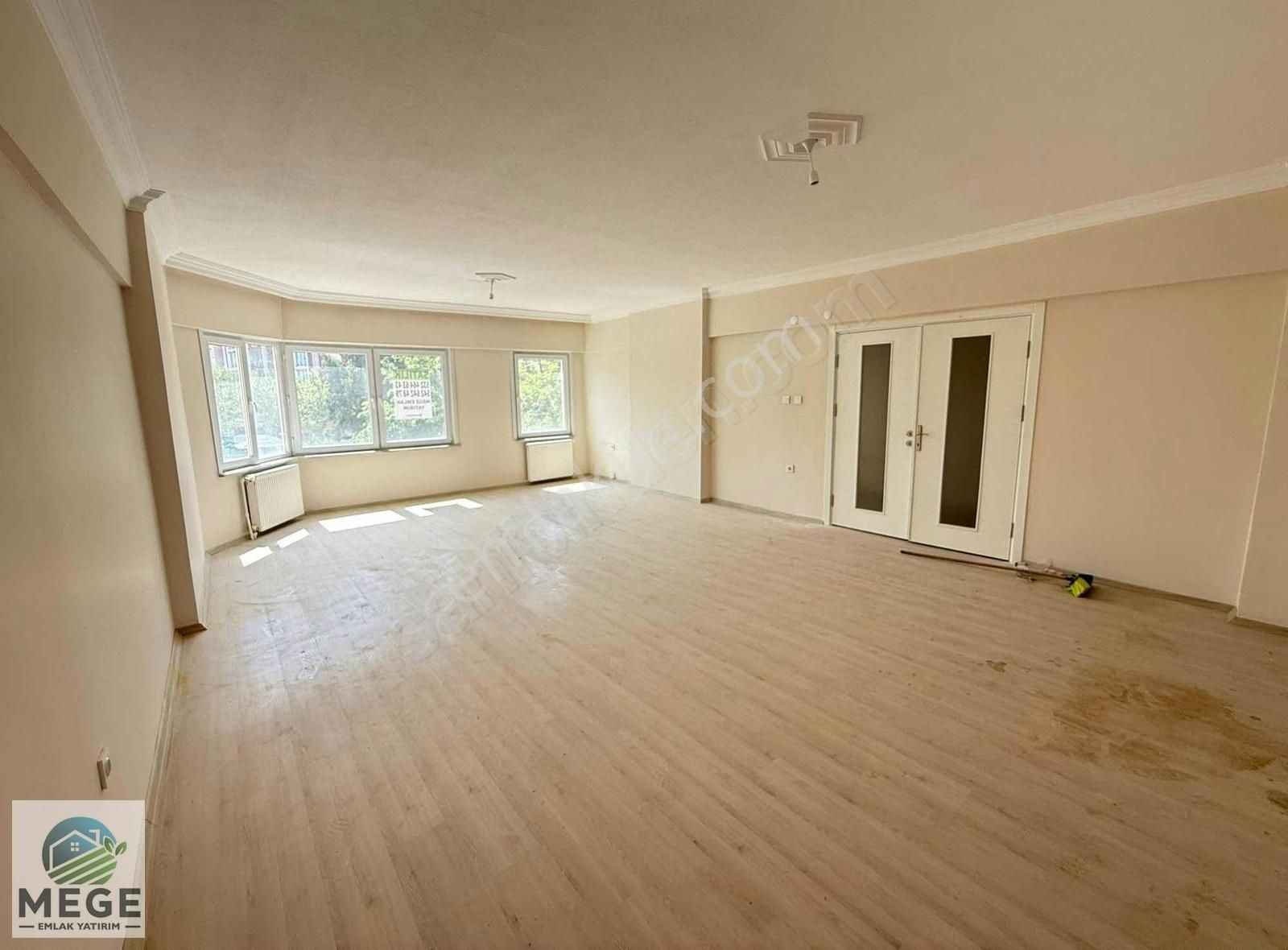 Megeden Muhittin Mah. De Satılık 3+1 Geniş Daire - Görsel 12