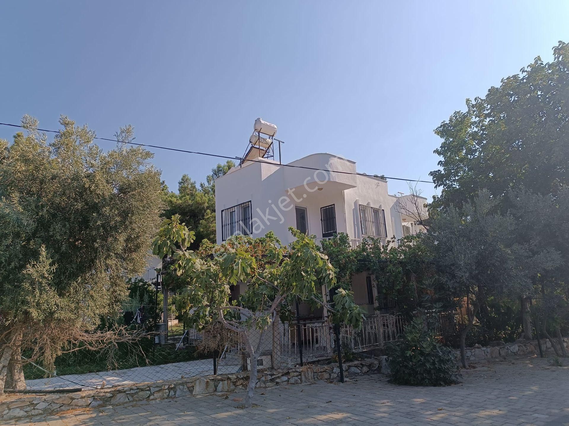 Muğla Milas Bozyükte Plaja 10 Dk Yürüme Mesafesinde Satılık Villa - Görsel 3