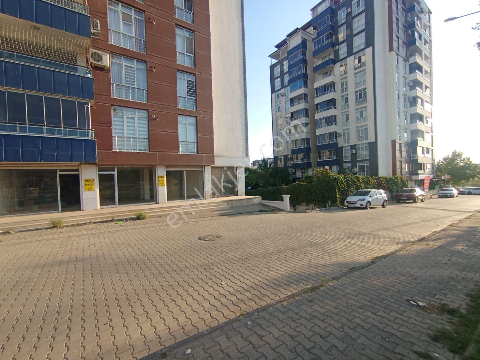Emlak 72'den Garden Park Sitesi Altında Kiralık Dükkan - Görsel 5