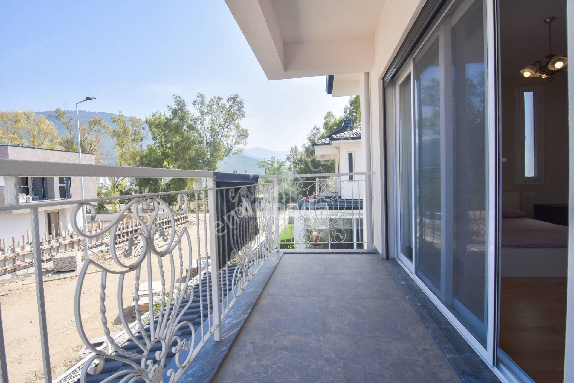 Güzelçamlı'da Tek Müstakil Eşyalı Kiralık Lüx Dublex Villa - Görsel 12