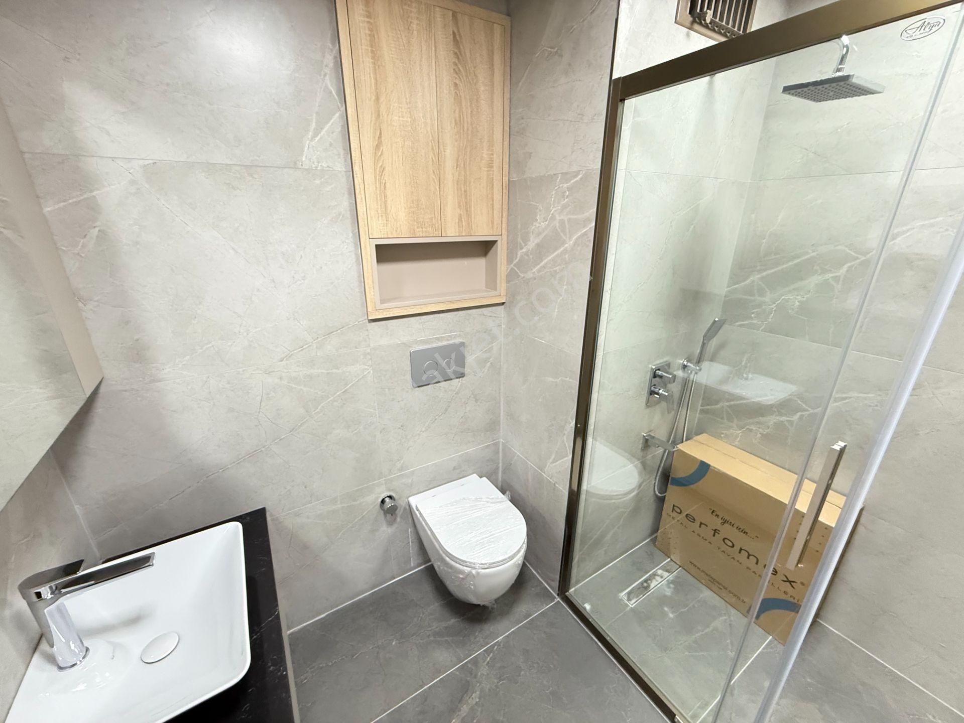 Ova Gross Karşısı 4,5+1 9.kat Loft Yapı Çift Bloklu Site İçinde - Görsel 35