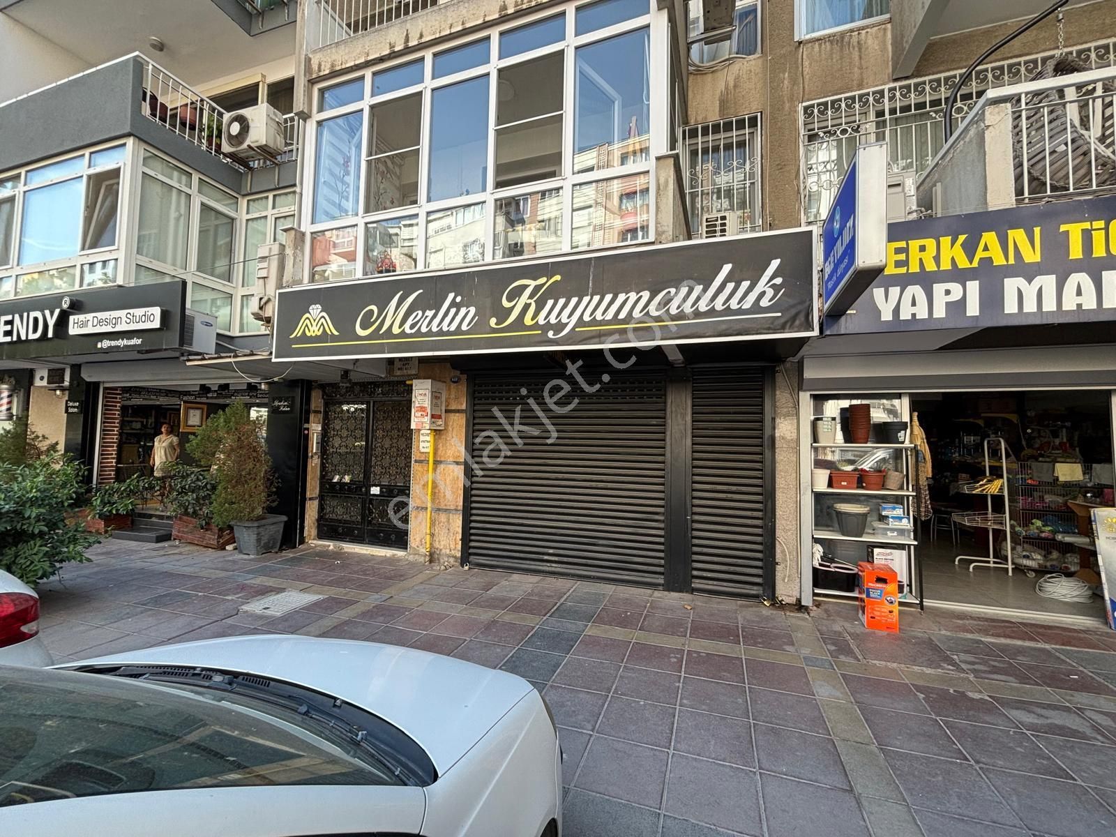 Küçükyalı Mithatpaşa Caddesi Cepheli Dükkan - Görsel 2