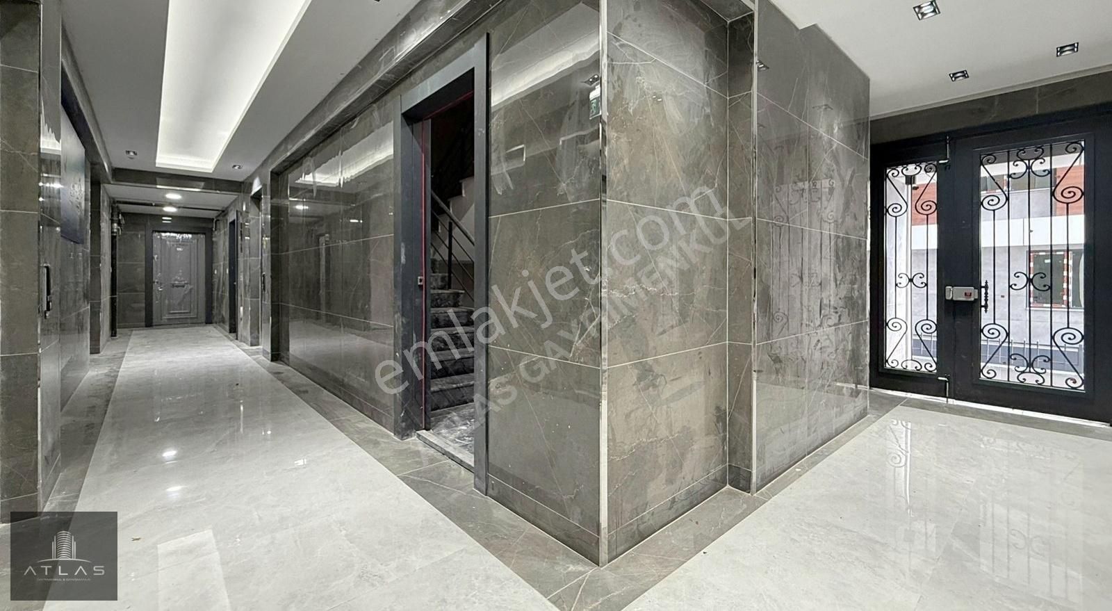 Atlas'tan, Site İçi, 3+1, 144m2, 7.kat, Şehir Manzaralı, Lüx - Görsel 18