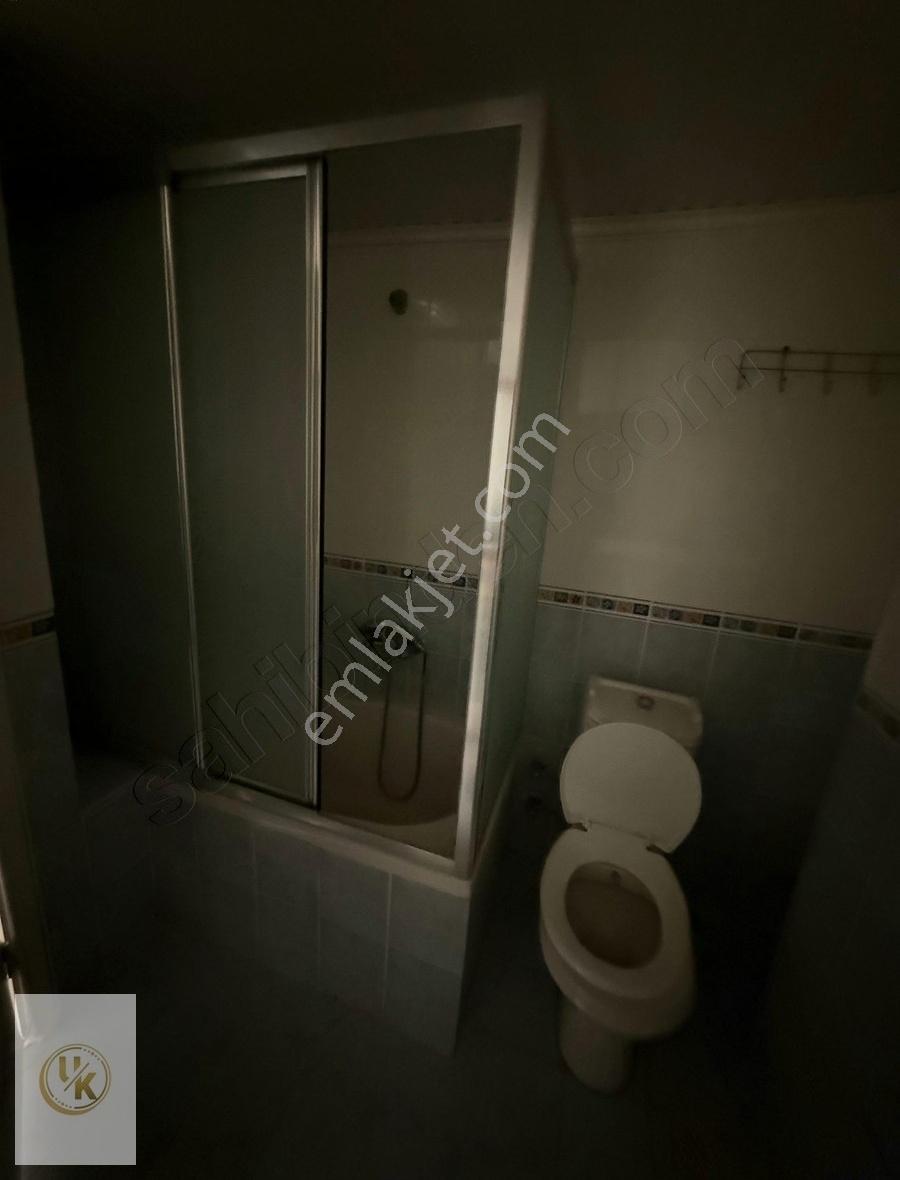 Karslılar'da Trt Cvr 5+2/3 Mutfak/3 Banyo/bahçeli/forleks Villa - Görsel 10