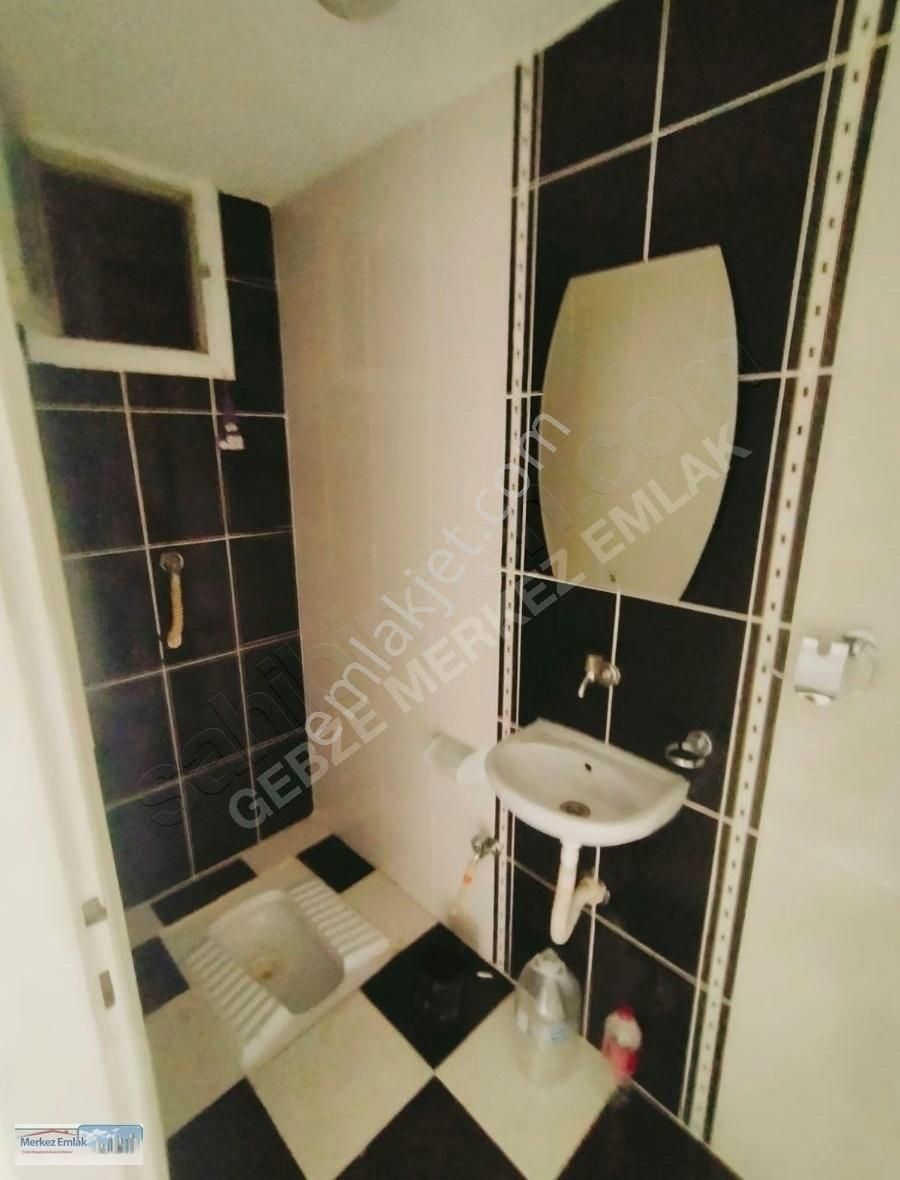 Merkez Emlâk Armağan'dan 2+1 Mutfak Dolapları Yenilenmiş. - Görsel 3