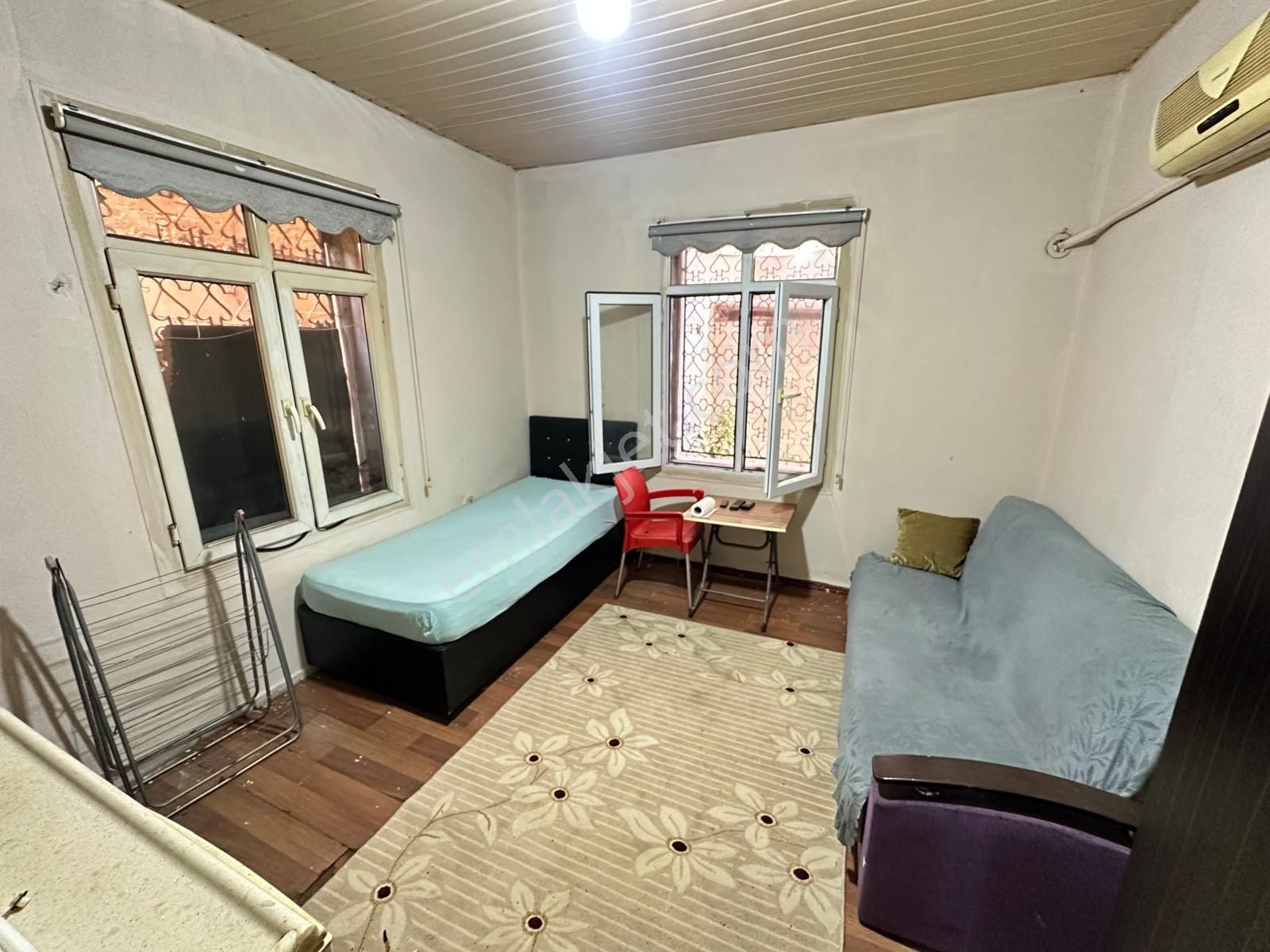 Seyhan Bağlar Karakolu Civarı 1+0 Eşyalı Kiralık