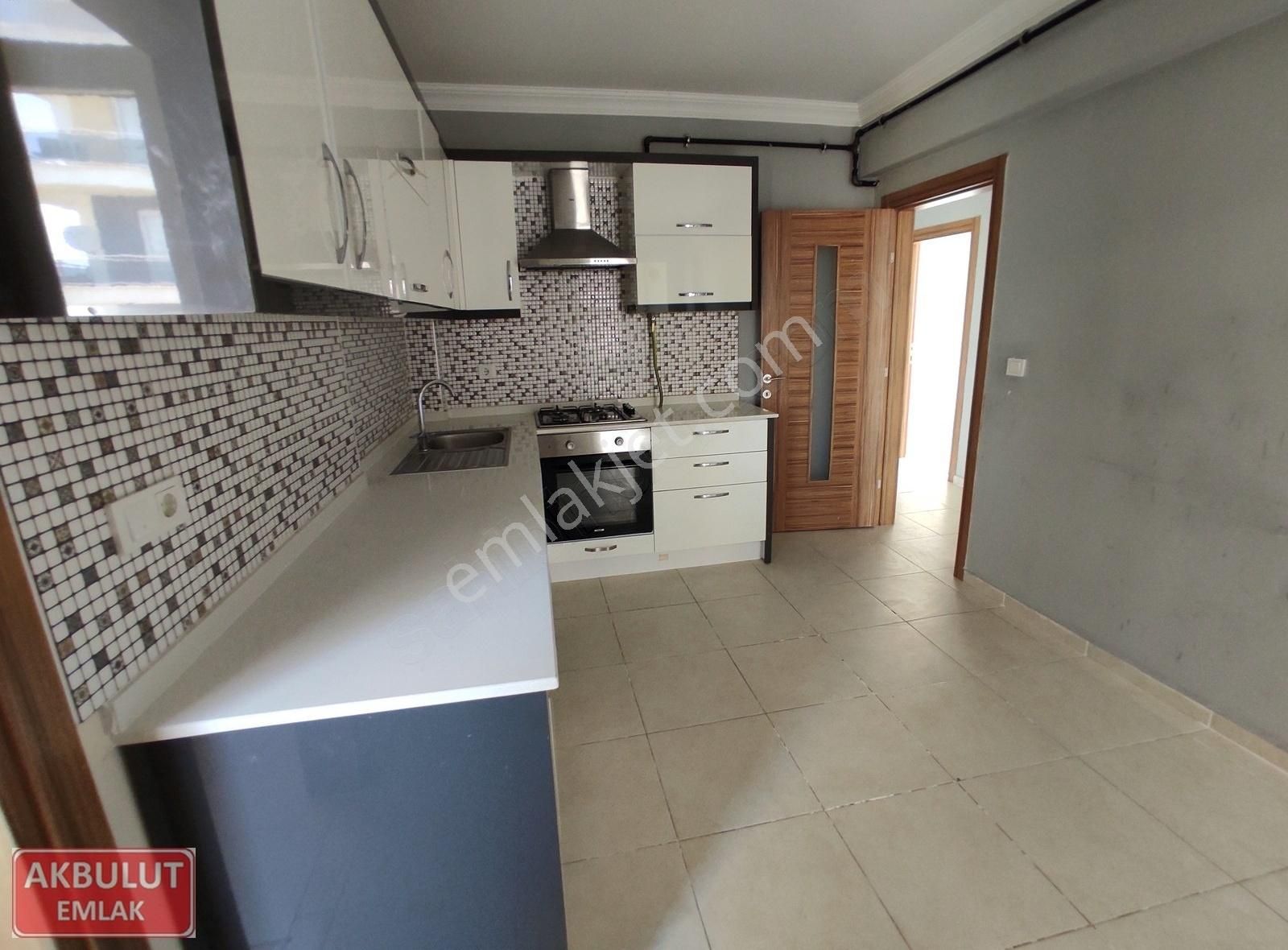 Menemen Kent 2 Yukarı Bölge Havuzlu Doğalgazlı 3+1 Kiralık Daire