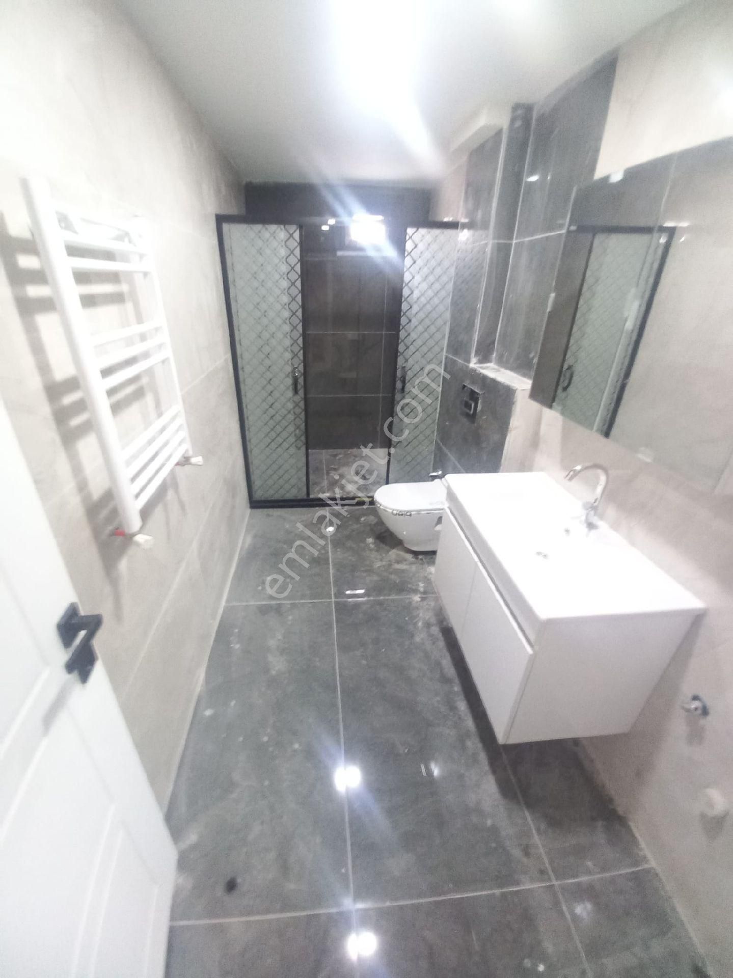 Küçükçekmece Cennet Mah. Satılık Otoparklı 200 M2 Dubleks Metrobüse 2 Dak - Görsel 27