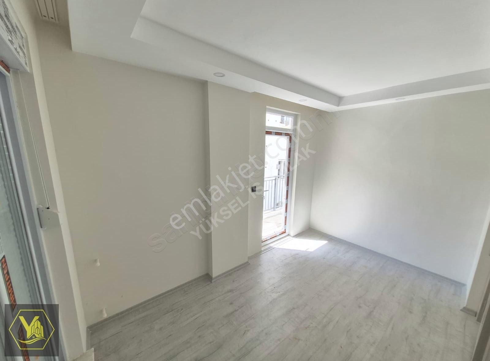 Kuzeyyaka Mahallesinde Sıfır Tramvay Yakını 2+1 Arakat Daire - Görsel 6