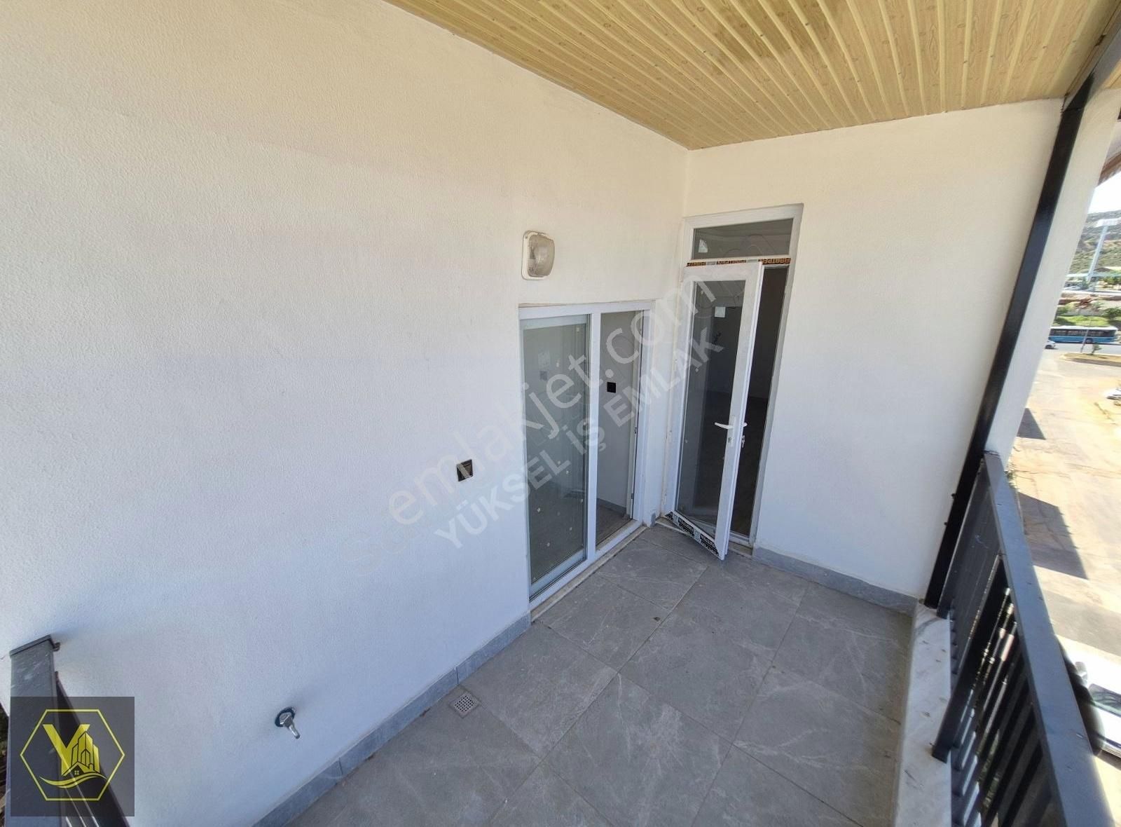 Kuzeyyaka Mh. Sıfır Lüks Yapılı 4+1 Dubleks Tramvaya Yakın - Görsel 17