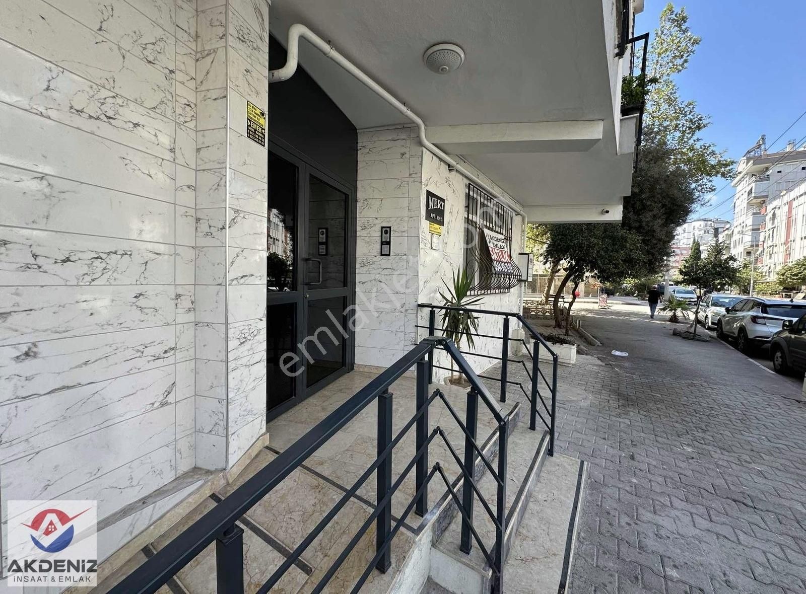 Yeni Binada Denize Yürüme Mesafesinde 2+1 Giriş Kat Daire - Görsel 7