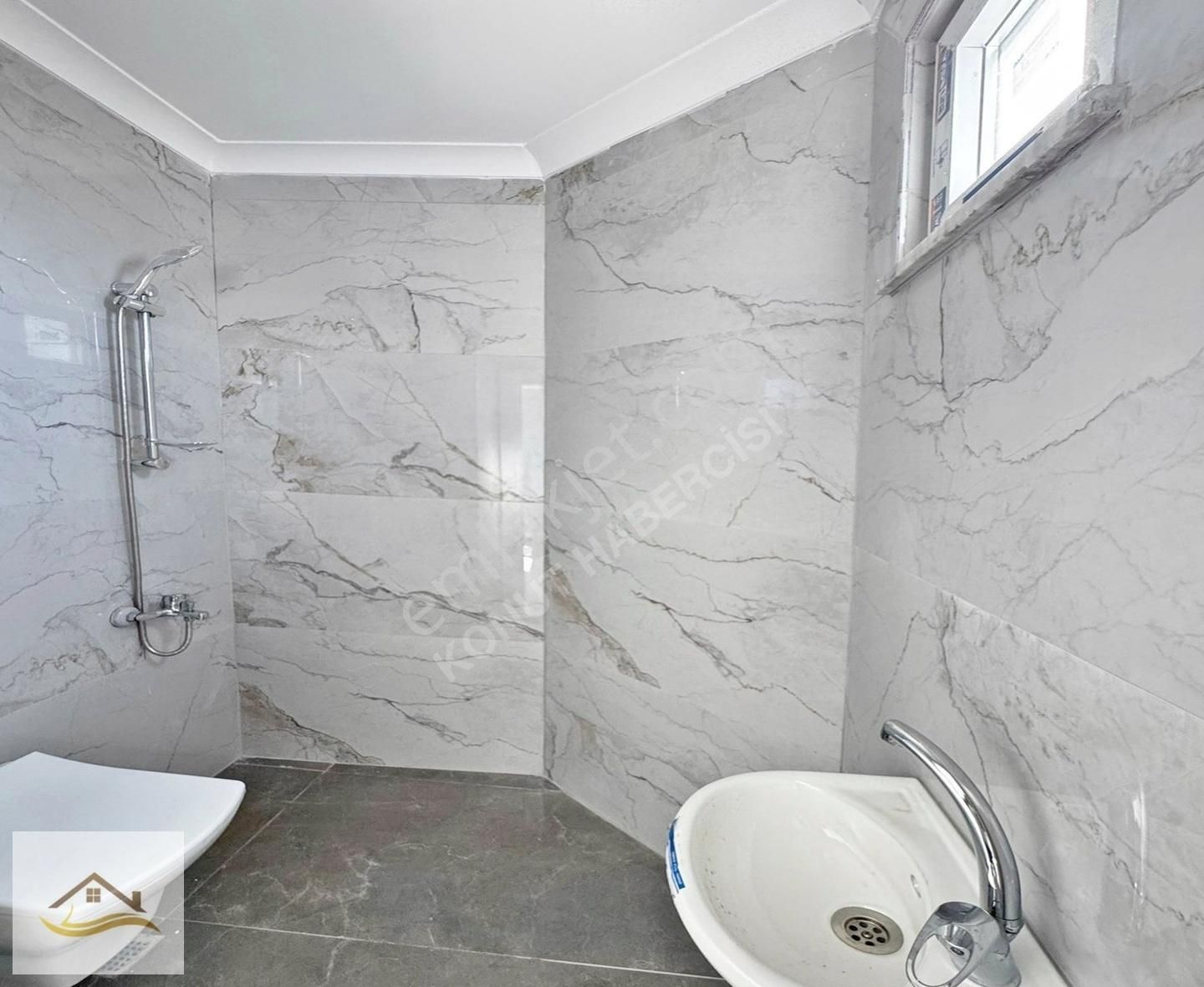 Konut Habercisin'den 'şehir Manzaralı' Kaliteli İşçiliğiyle 3+1 - Görsel 25