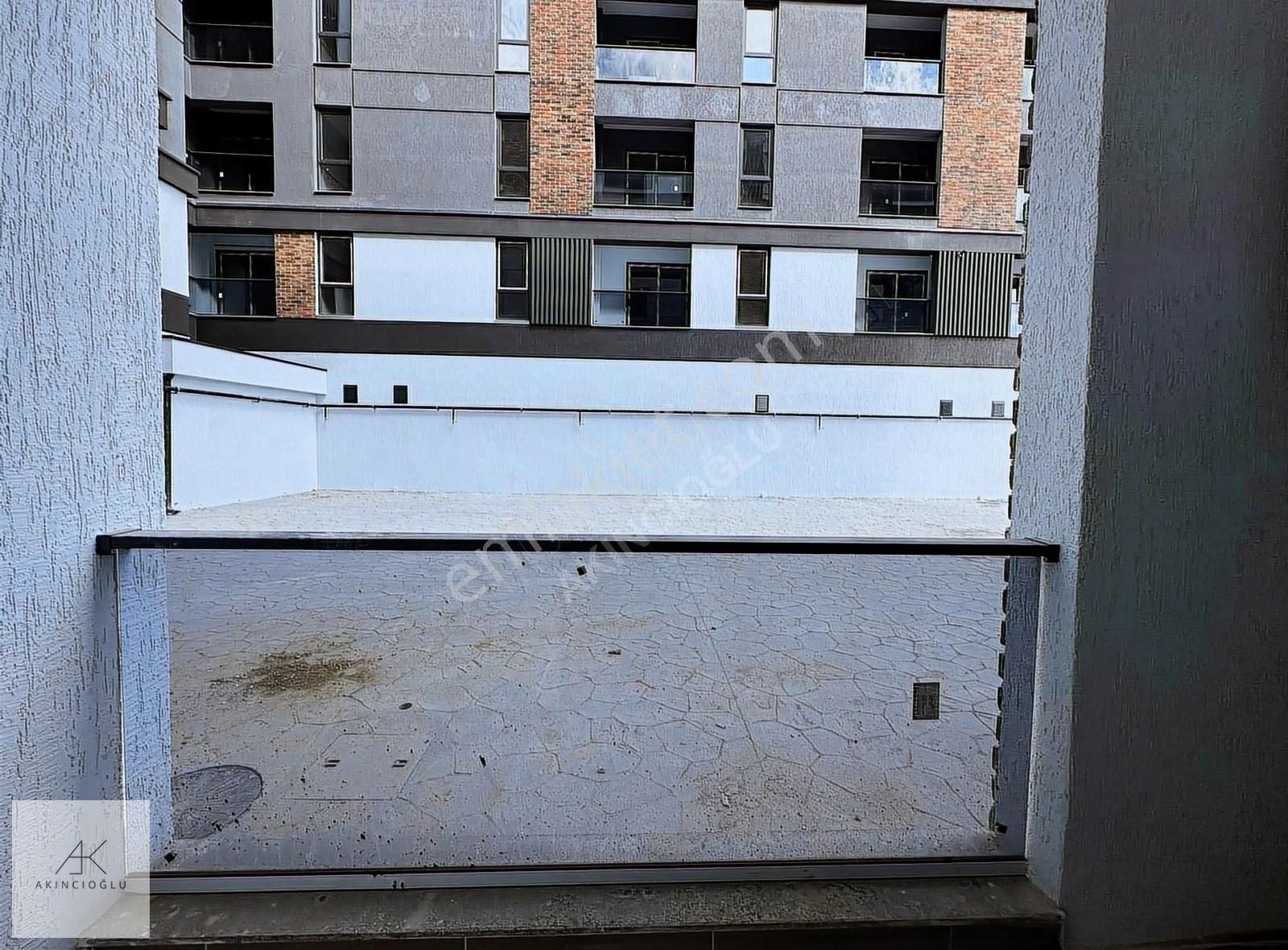 Korucuk Eğitim Araştırma Karşısı Stüdyo 99'da Satılık 1+1 Ofis - Görsel 3