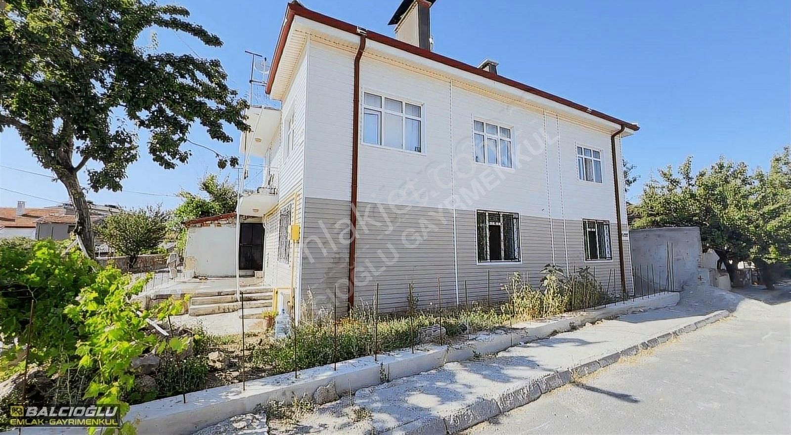 Kızılcalar Mah. İki Katlı 2+1 Komple Satılık Daire - Görsel 4