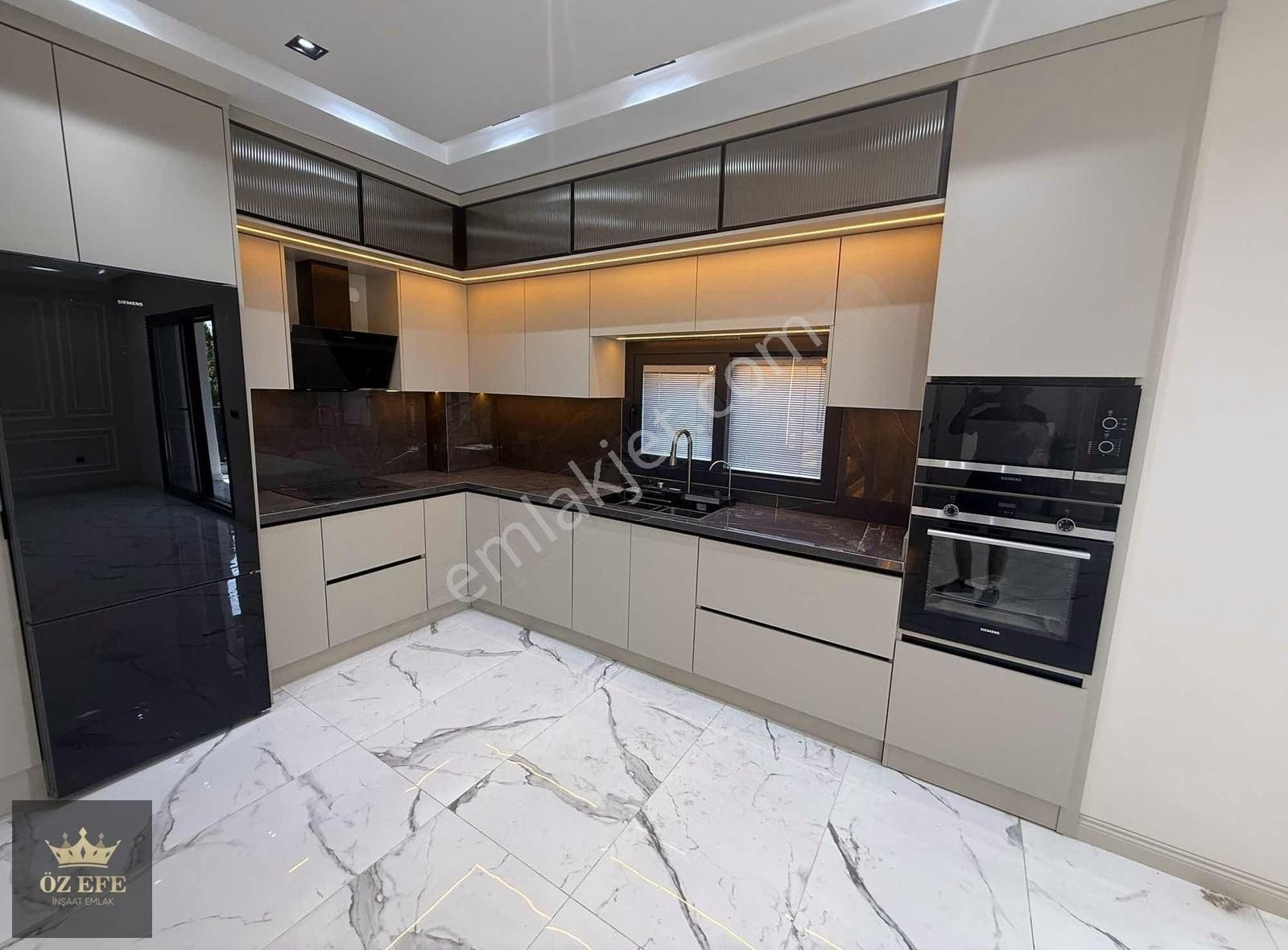 Altınolukta Denize 50metre 4+1 Lüx Villa - Görsel 12