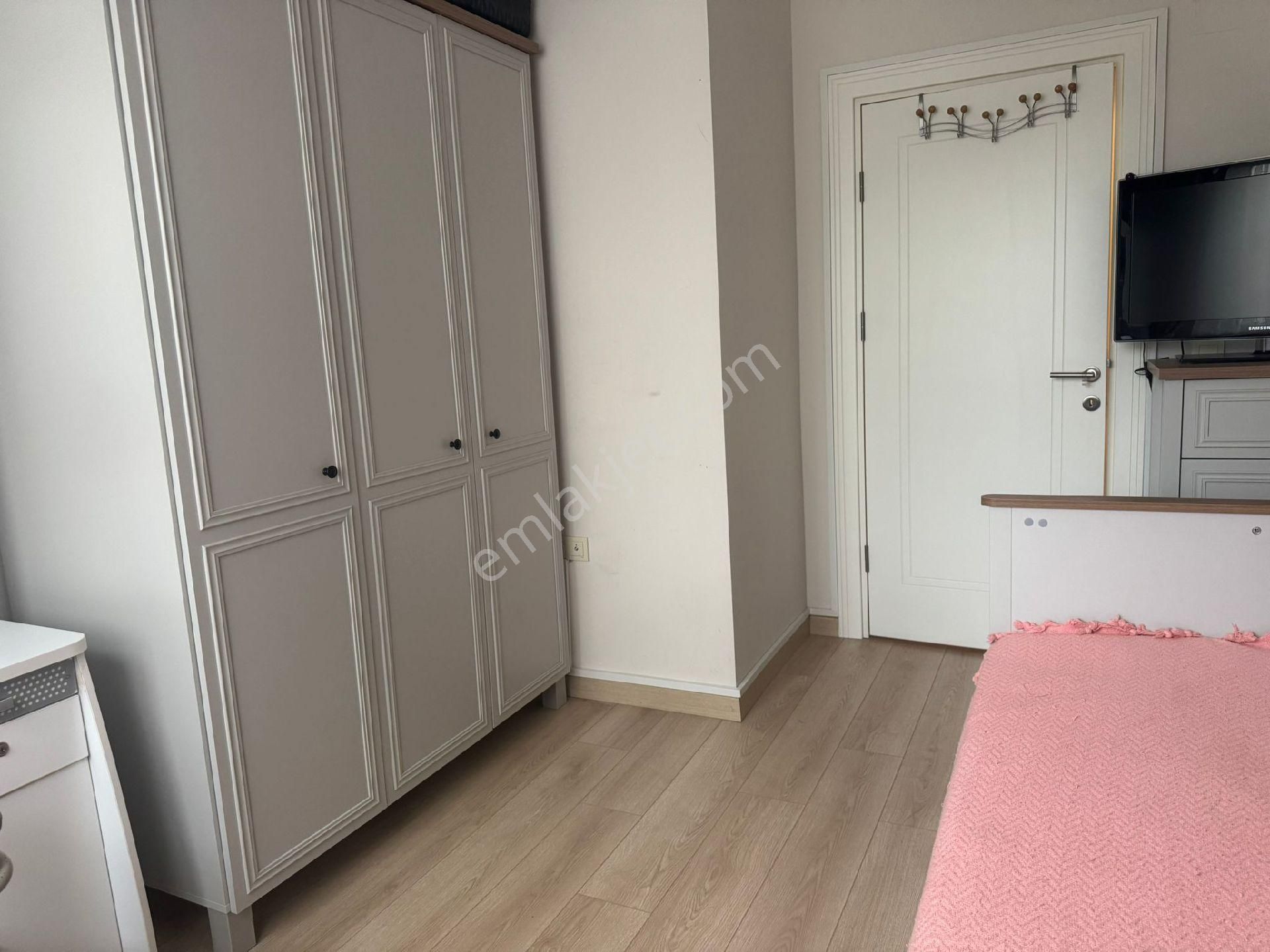 Bahçelievler İstanbul Şehitleri Caddesi Üzerinde 3+1'den Geniş Mutfaklı 2+1 - Görsel 14