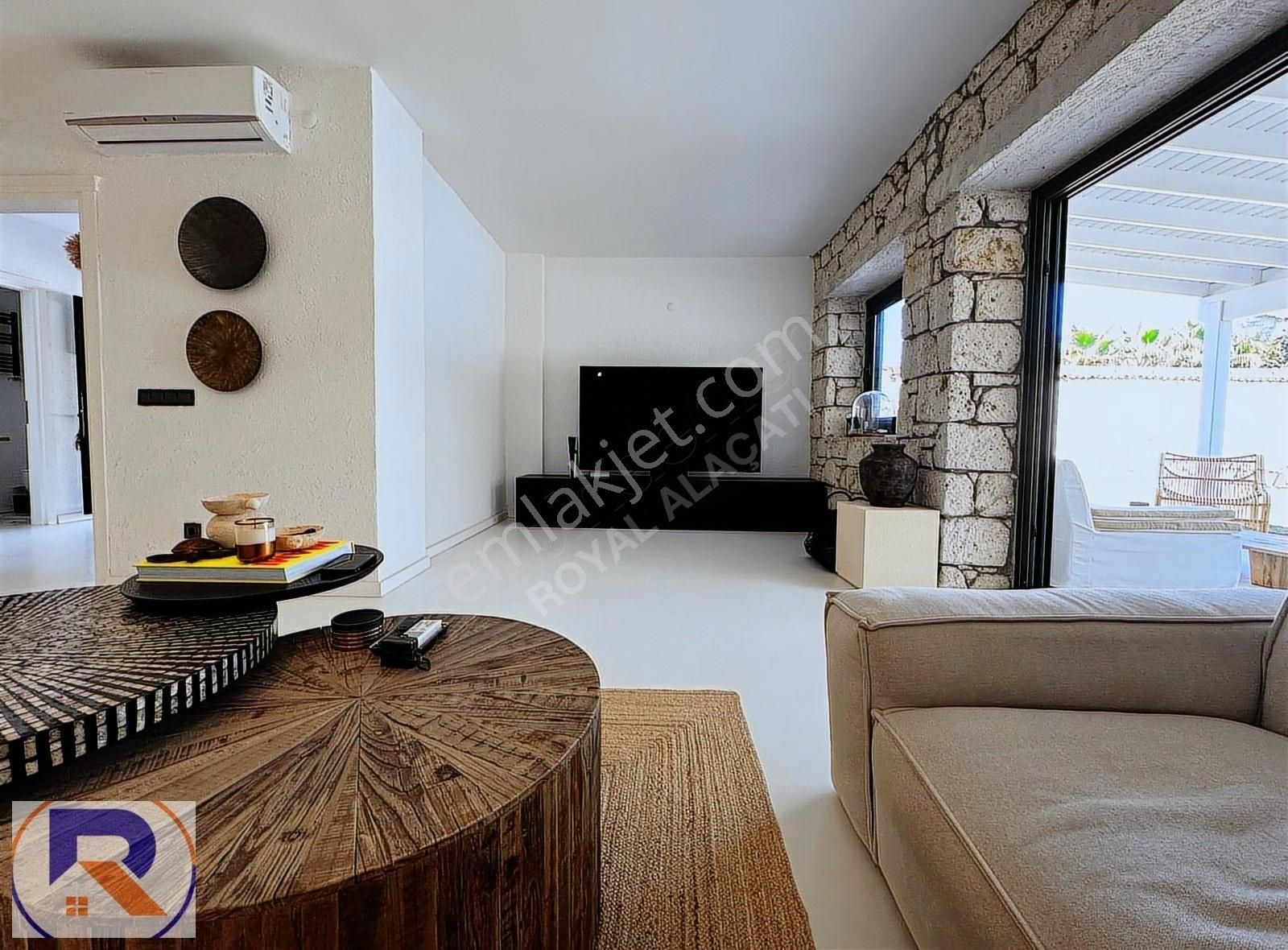 Royal Alaçatı Merkezi Konumda 4+1 Bohem Tasarım Villa Satışta - Görsel 35