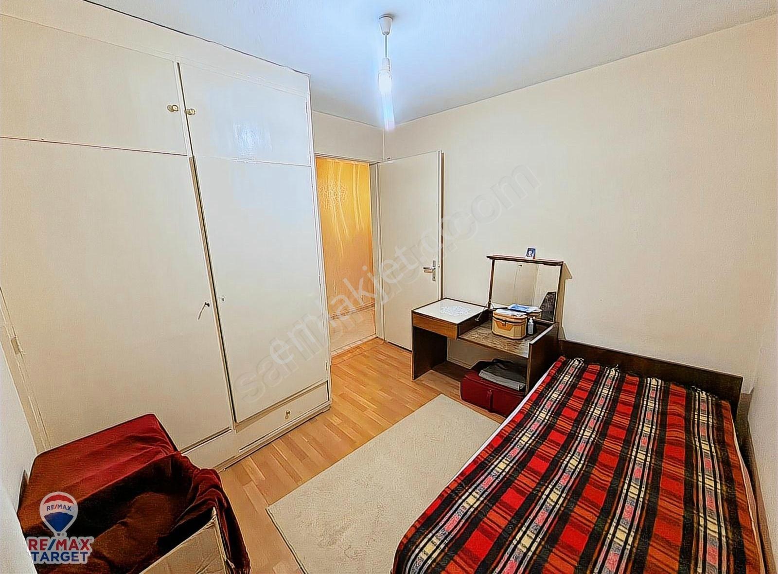Konak Güzelyalı Satılık 1. Kat Yalı Dairesi - Görsel 23