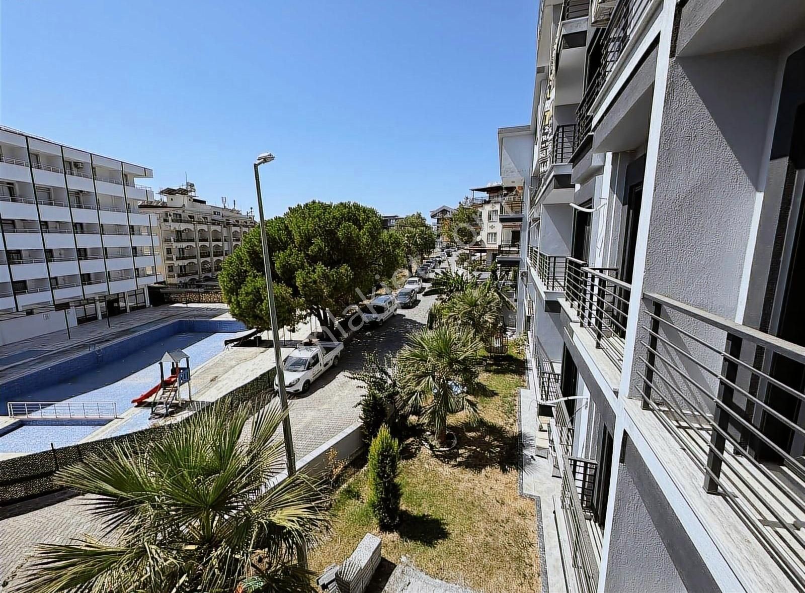 Didim Altınkumda Havuzlu Sitede 2+1 Deniz Manzaralı Sıfır Daire - Görsel 9