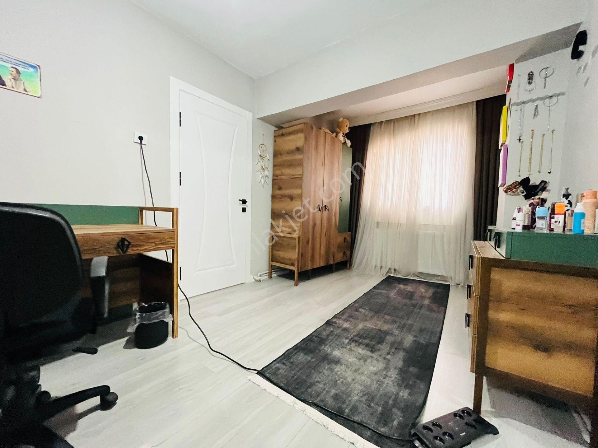 Tuzluçayır Göbek Yakını Full Yapılı Teraslı 3+1 Satılık Dubleks Daire !!! - Görsel 12
