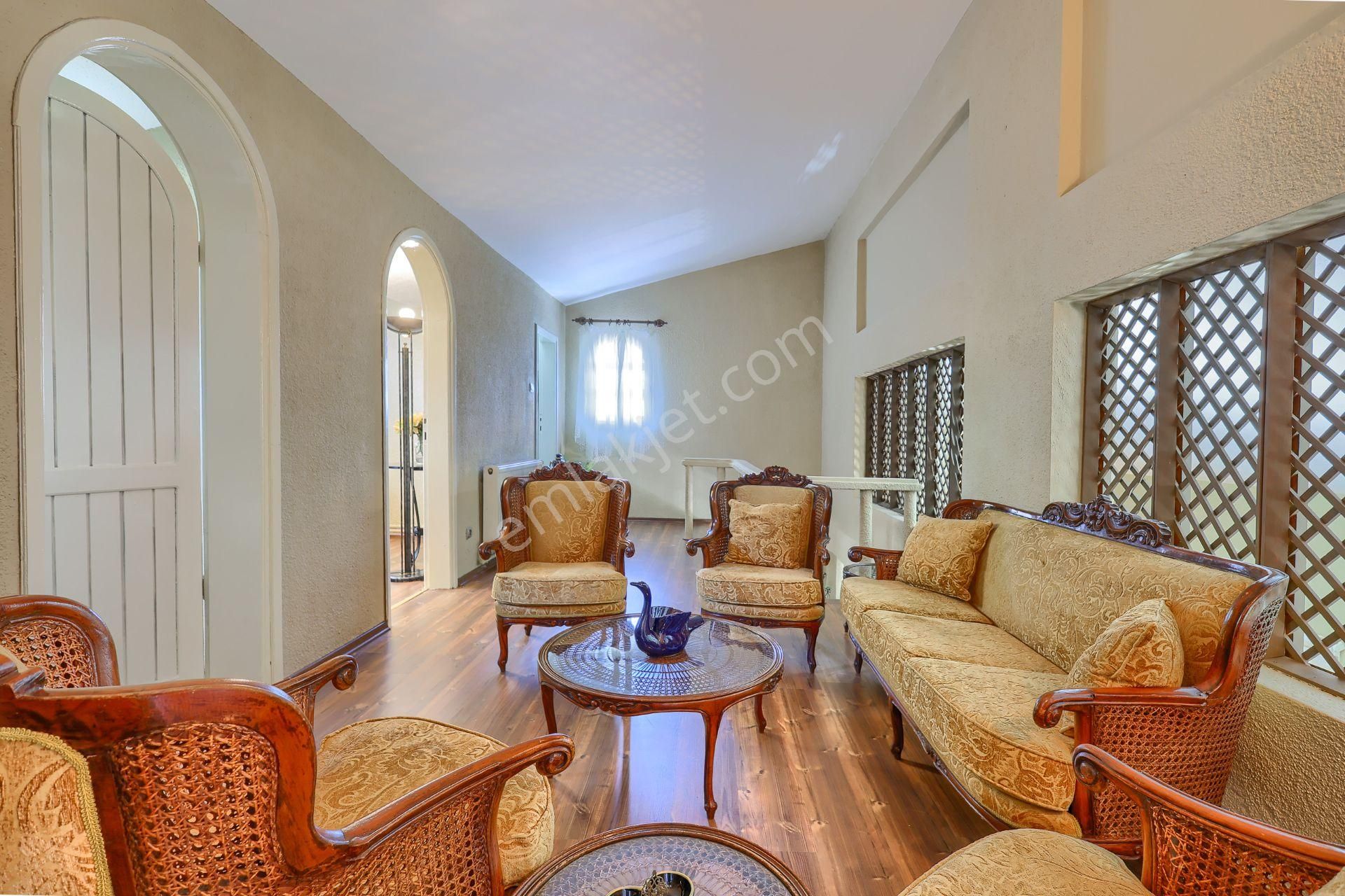 Beykoz Mahmut Şevket Paşa'da Film-dizi Çekimlerine Uygun Ev - Görsel 15