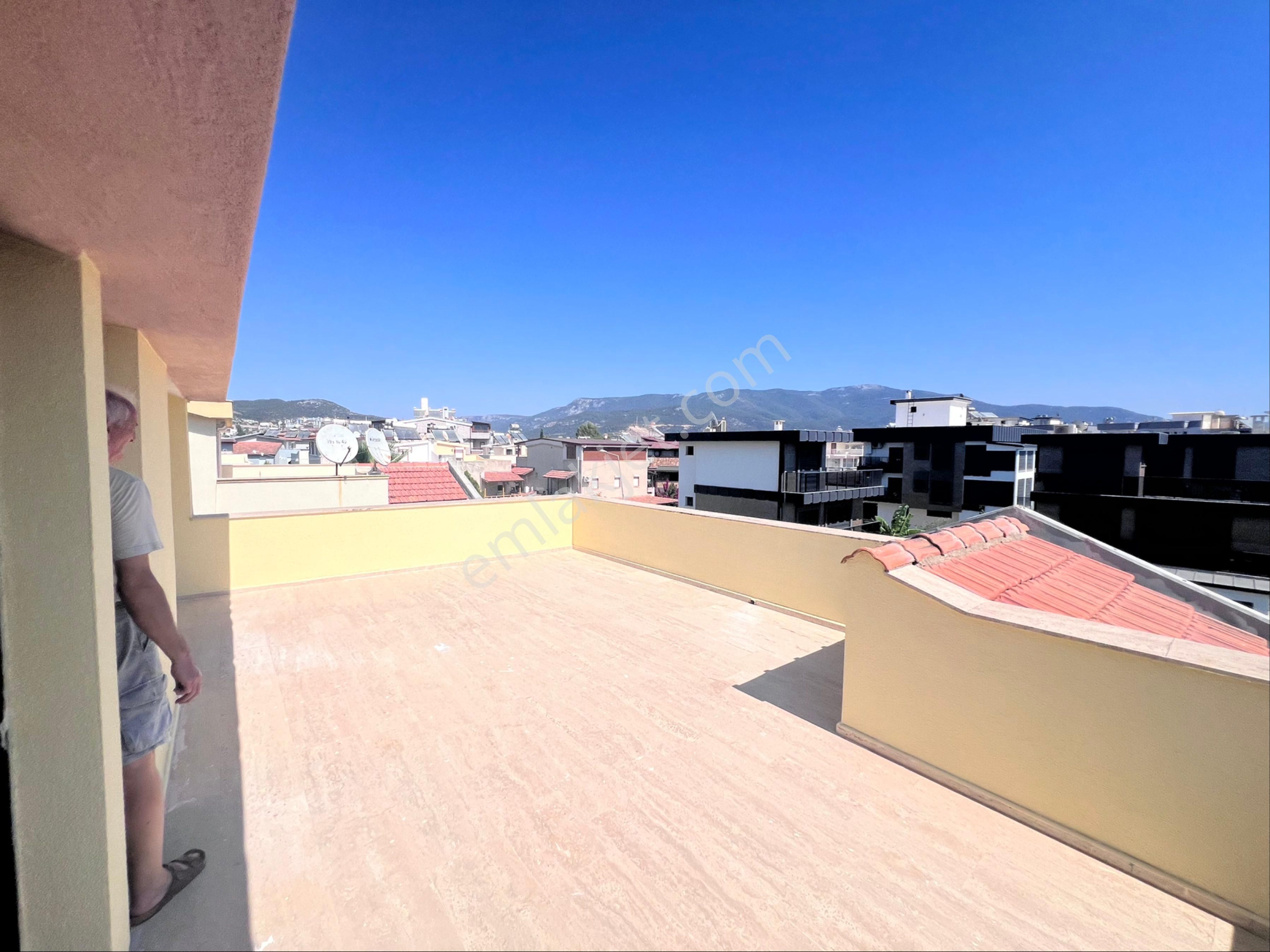 Denize Yakın Bu Genişlikte Başka Villa Yok - Görsel 34