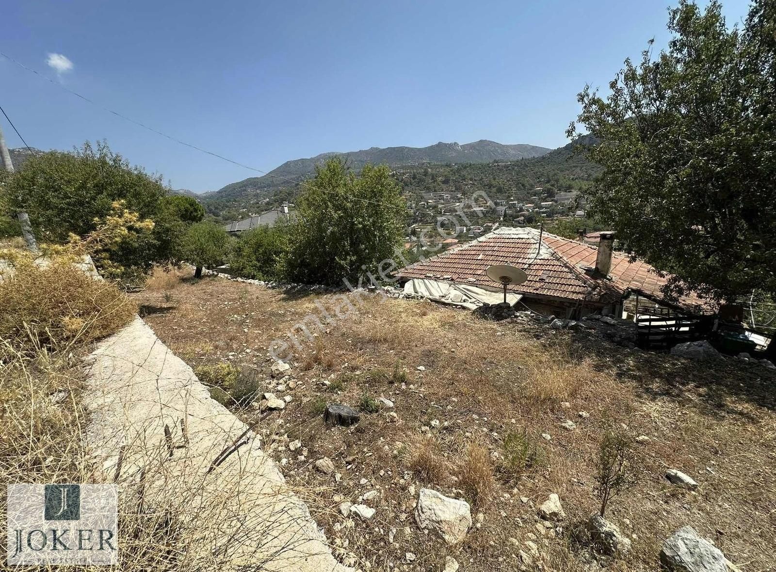 Joker: Marmaris Söğüt Deniz Manzaralı Yol Cephe Yaşam Alanı - Görsel 26
