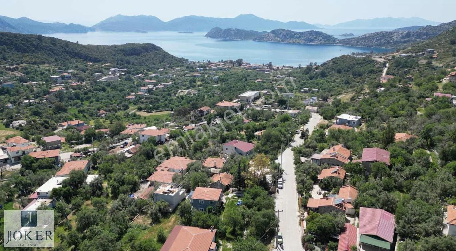 Joker: Marmaris Söğüt Deniz Manzaralı Yol Cephe Yaşam Alanı - Görsel 16