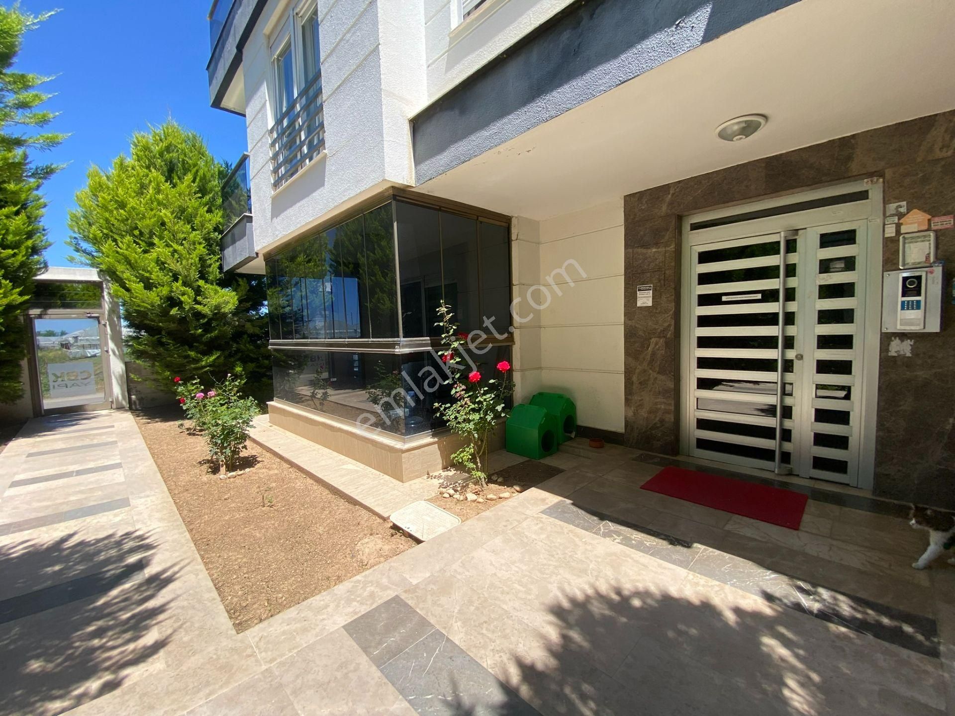 Antalya Lara Güzelbağ'da 1+1 Full Lüks Eşyalı Daire - Görsel 6