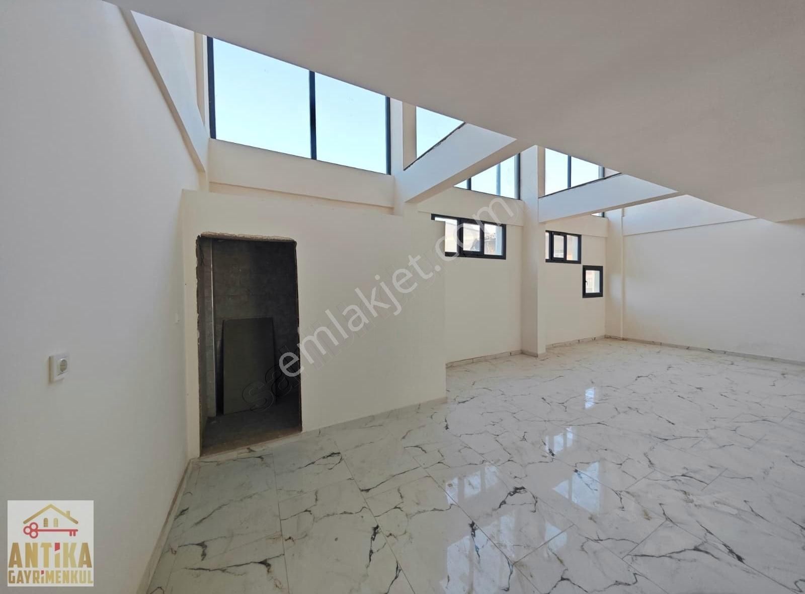 Antika Gayrimenkul'den Satılık Kiracılı Yatırımlık Dükkan - Görsel 27