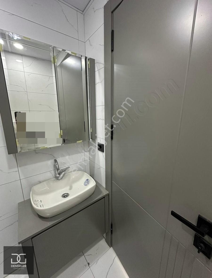 Demirler'den Yenişafakta Ebv. Banyolu Kat Seçenekli 140m² 2+1 - Görsel 17