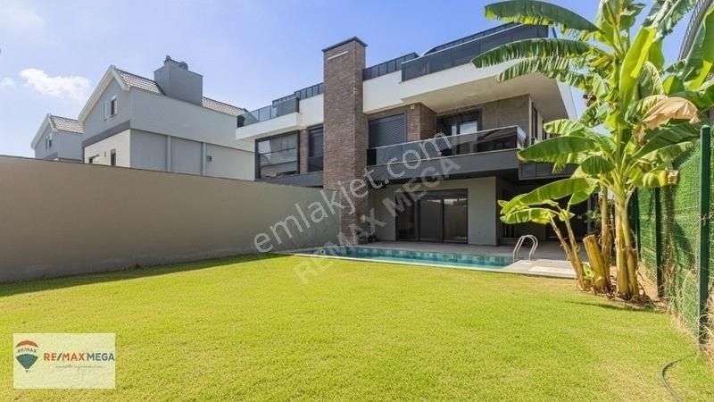 Konyaaltı Mollayusuf'un En Geniş Bahçeli Lüks Villası - Görsel 8