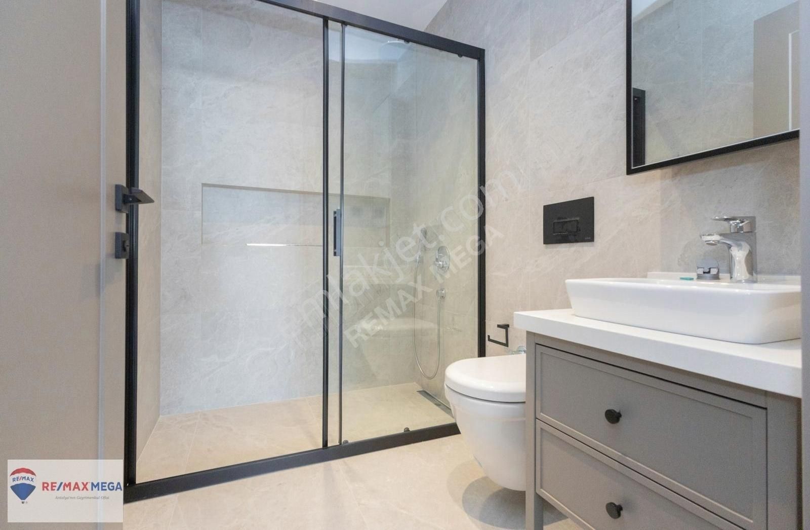 Konyaaltı Mollayusuf'un En Geniş Bahçeli Lüks Villası - Görsel 6