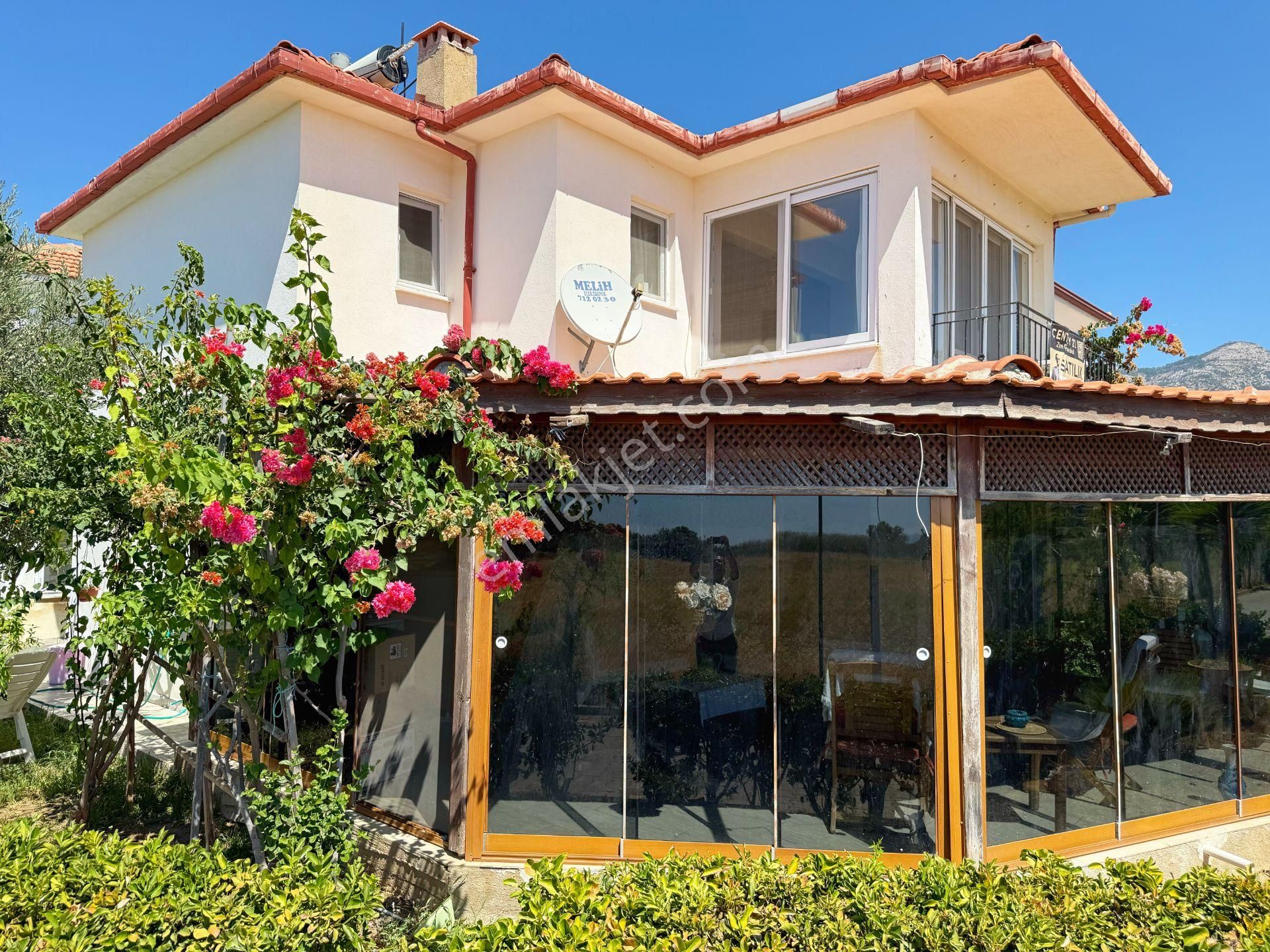 Raykent Sitesi | En Ön Sırada Deniz Manzaralı Alt+üst 2 Daire - Görsel 28