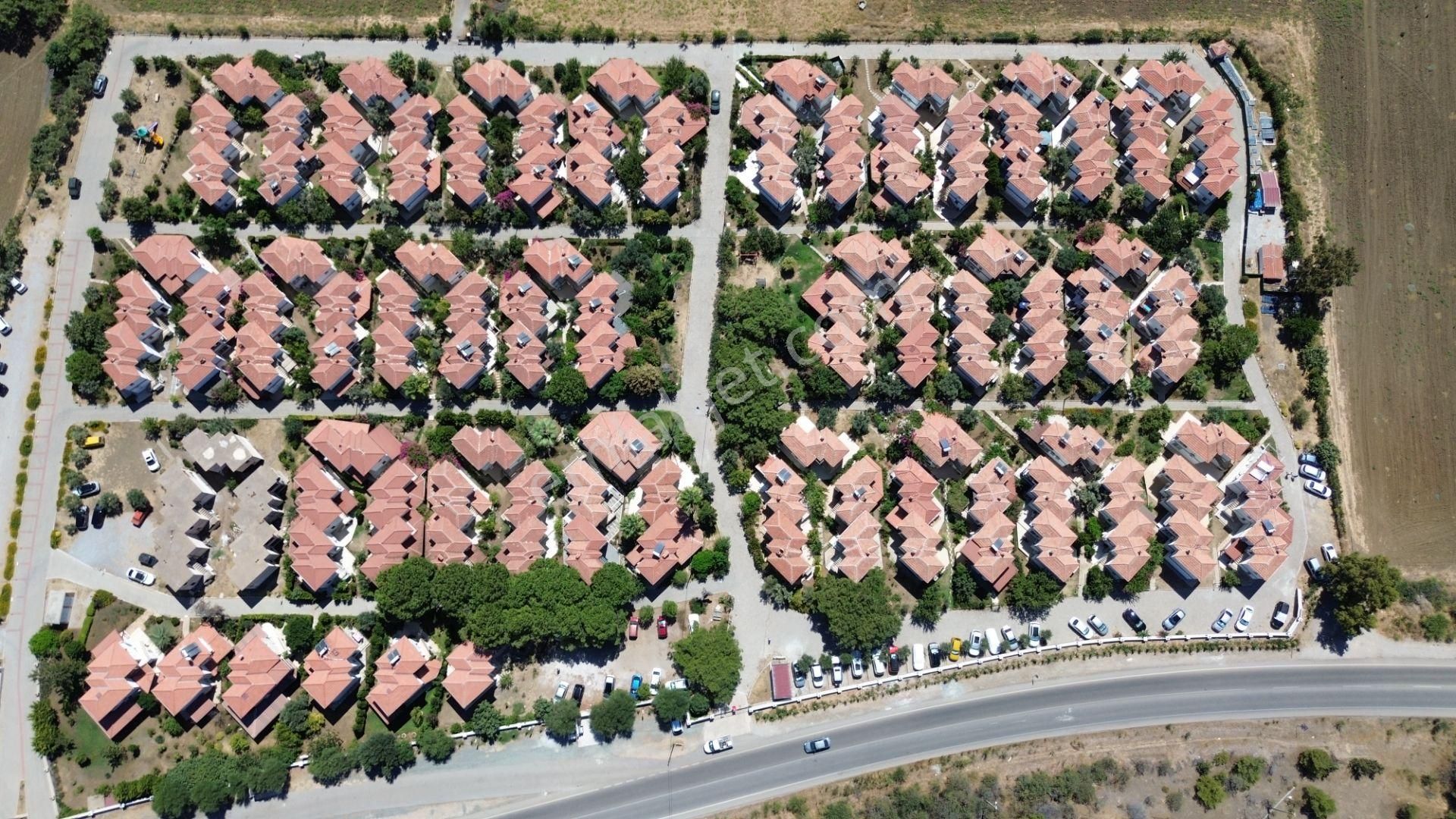 Raykent Sitesi | En Ön Sırada Deniz Manzaralı Alt+üst 2 Daire - Görsel 8