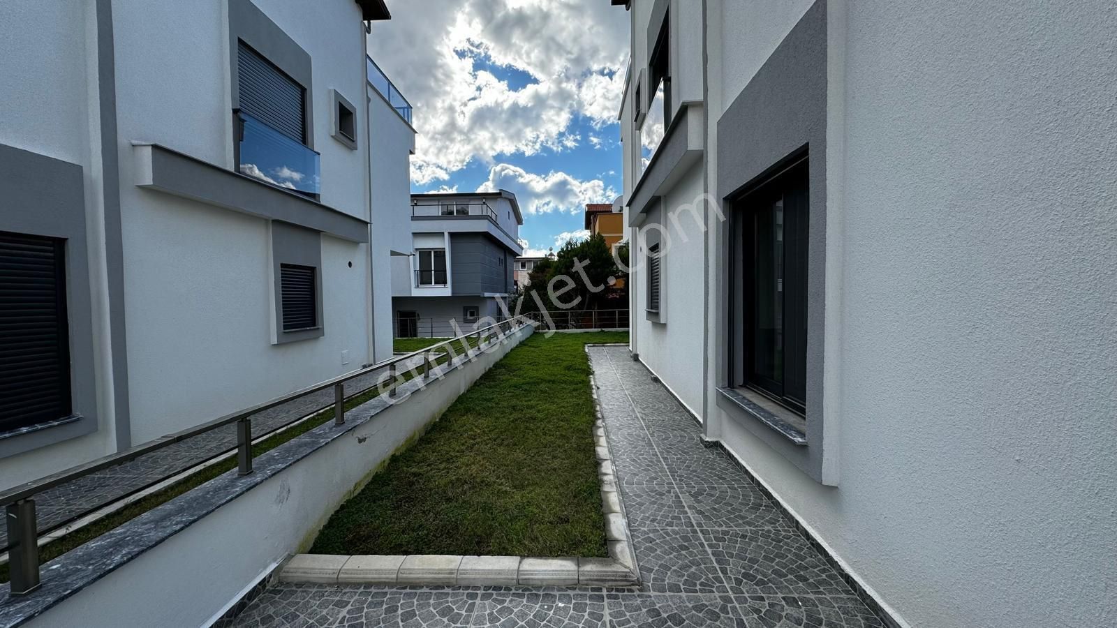 Özderede Denize 100 Metre Lüks Villa (pazarlığa Açık) - Görsel 6