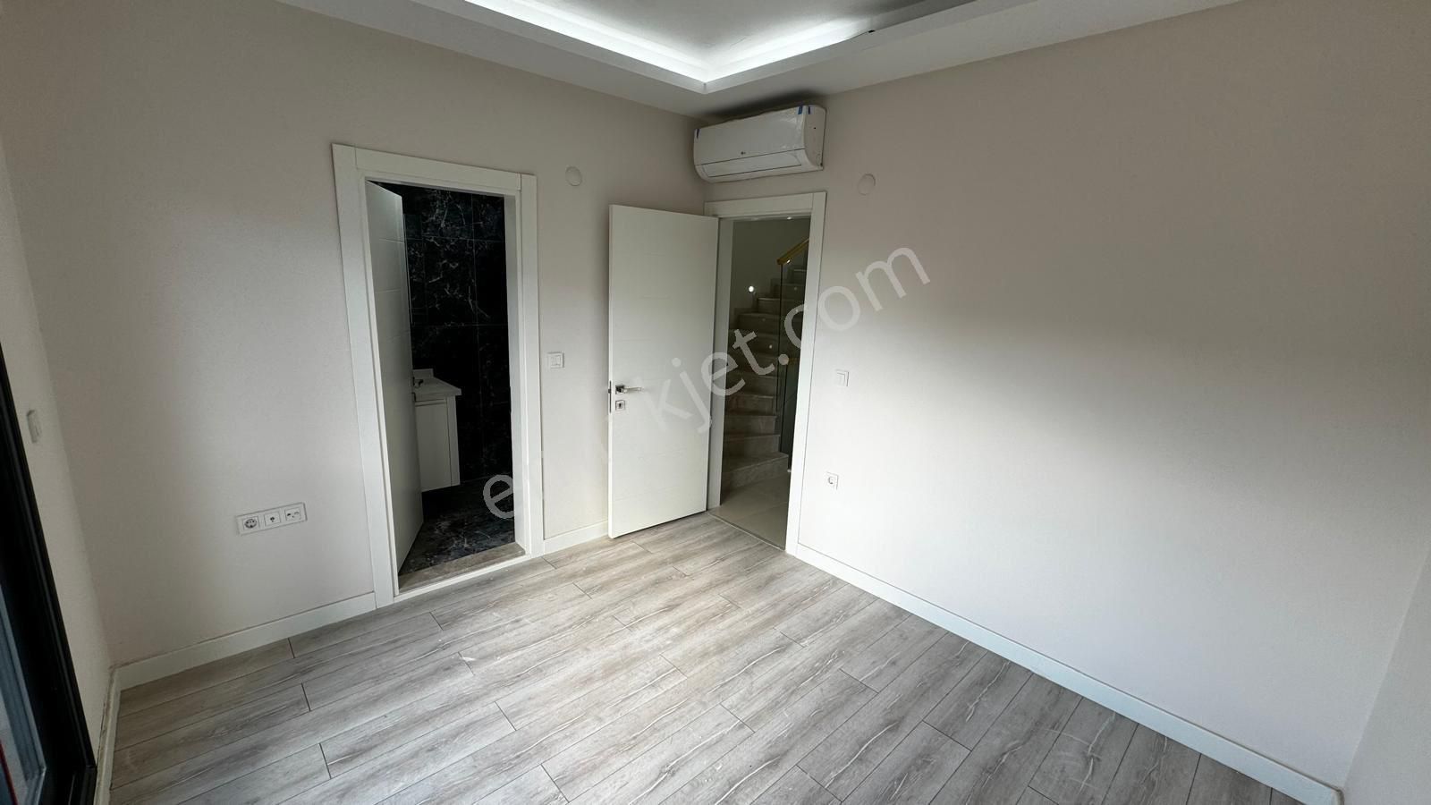 Özderede Denize 100 Metre Lüks Villa (pazarlığa Açık) - Görsel 25