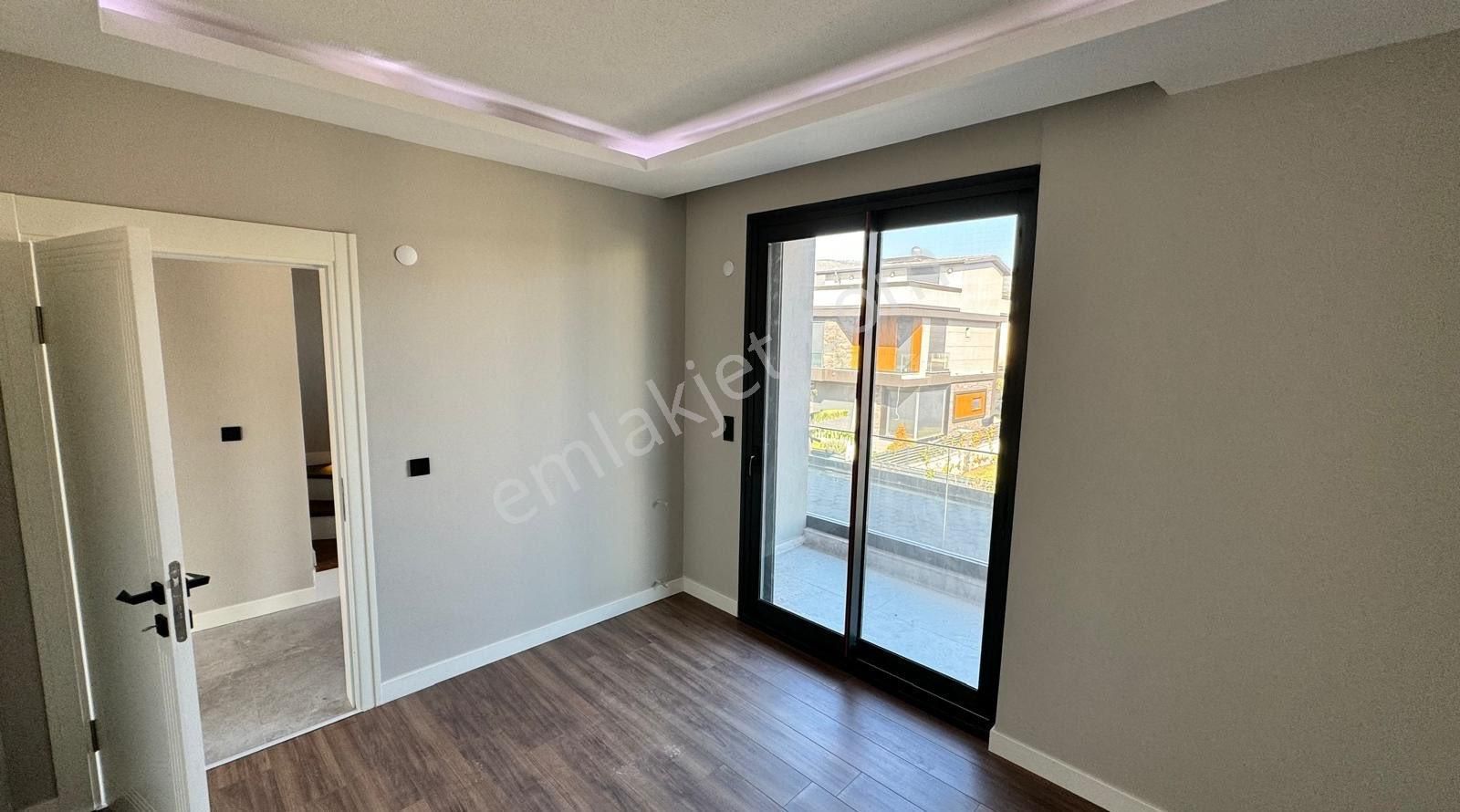 Gümüldürde Denize 50 Metre Tek Müstakil Villa - Görsel 23