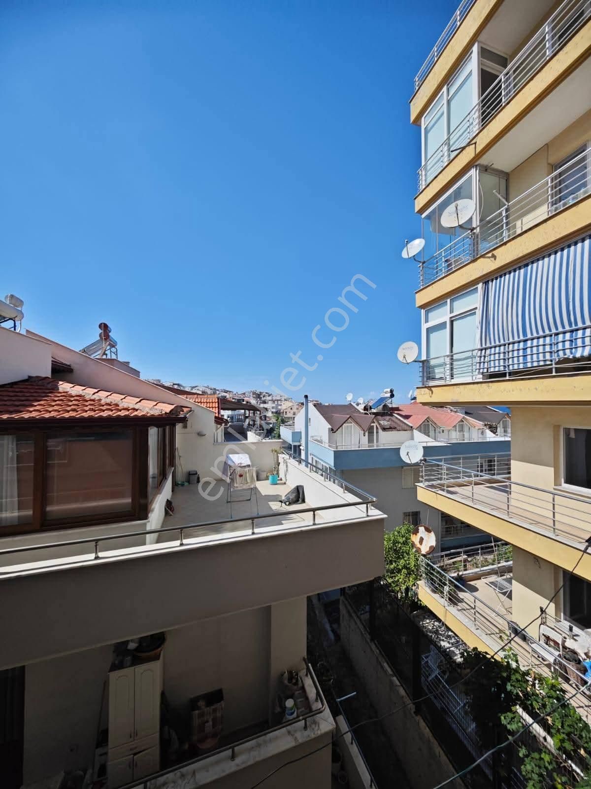 Dikili Ümmetoğlun'ndan 2+1 Yüksek Giriş Katı Daire Denize 200 Metre - Görsel 21