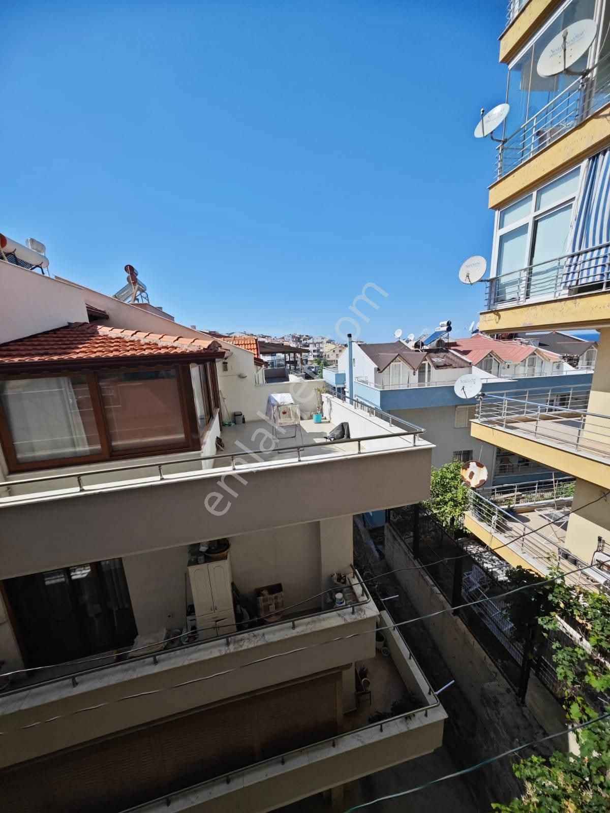 Dikili Ümmetoğlun'ndan 2+1 Yüksek Giriş Katı Daire Denize 200 Metre - Görsel 11