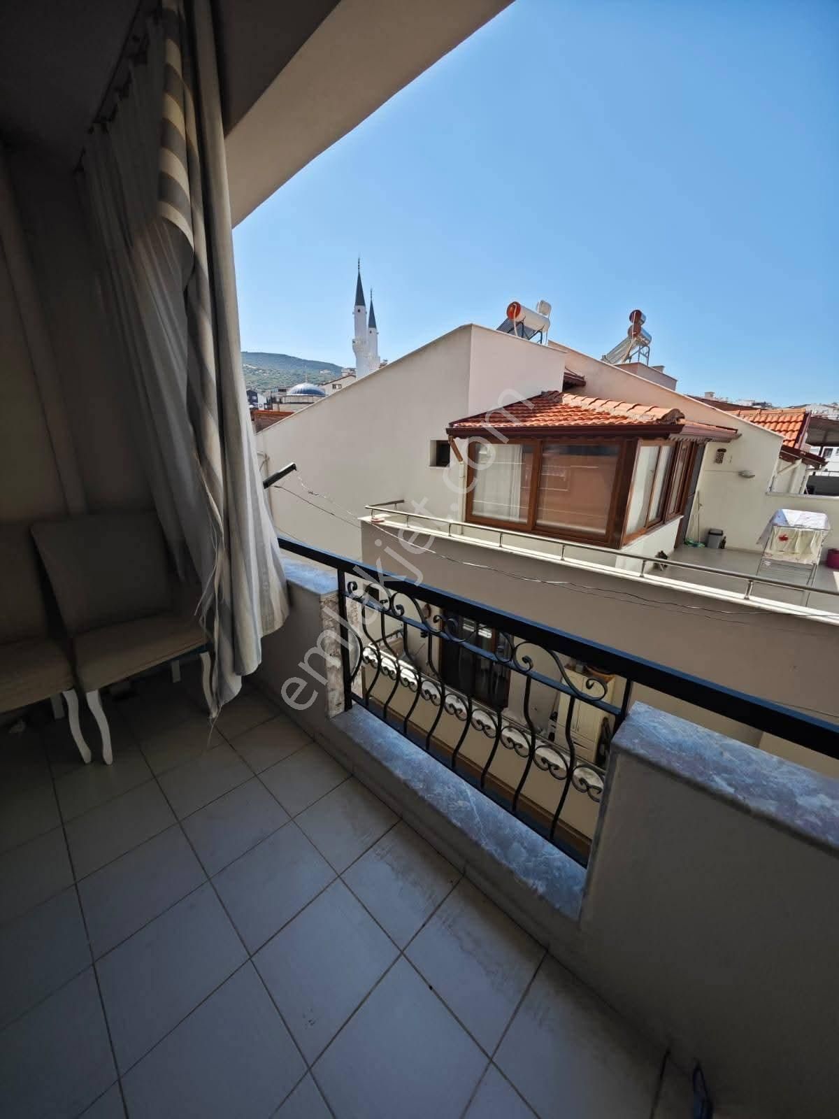 Dikili Ümmetoğlun'ndan 2+1 Yüksek Giriş Katı Daire Denize 200 Metre - Görsel 10